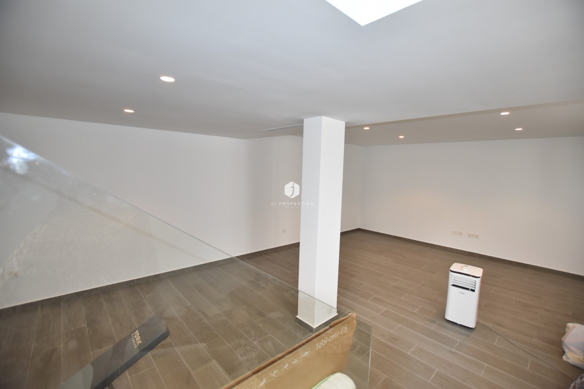 Aus zweiter Hand - Villa -
Benijofar - Costa Blanca