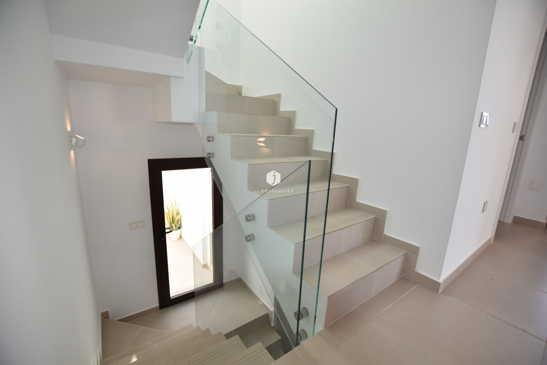 Aus zweiter Hand - Villa -
Benijofar - Costa Blanca