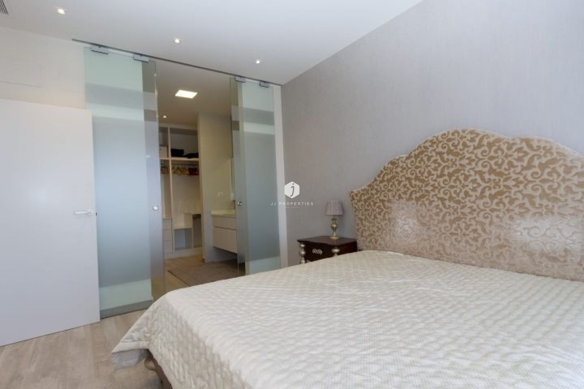 Aus zweiter Hand - Villa -
Benijofar - Costa Blanca