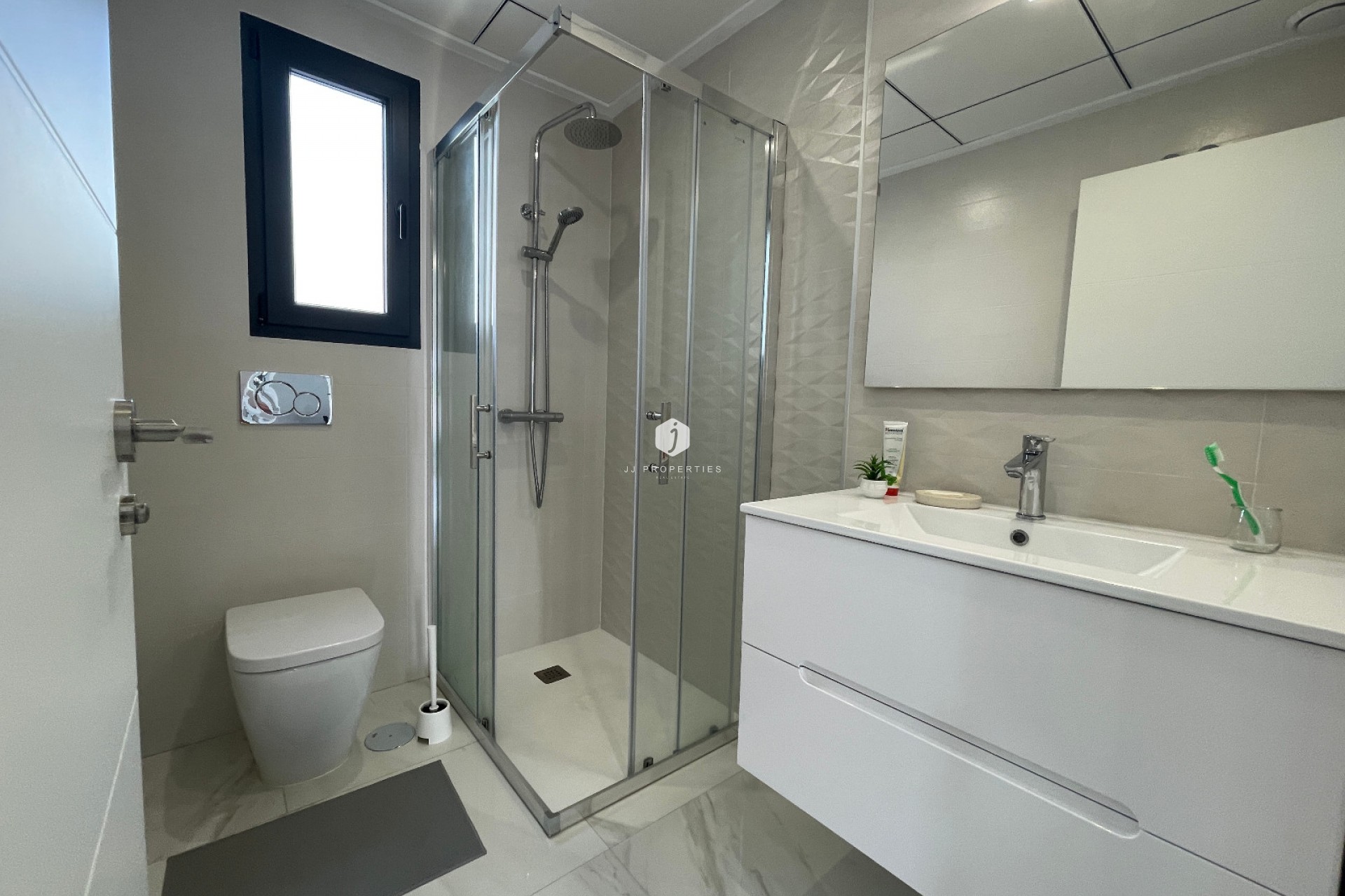 Aus zweiter Hand - Villa -
Benijofar - Costa Blanca