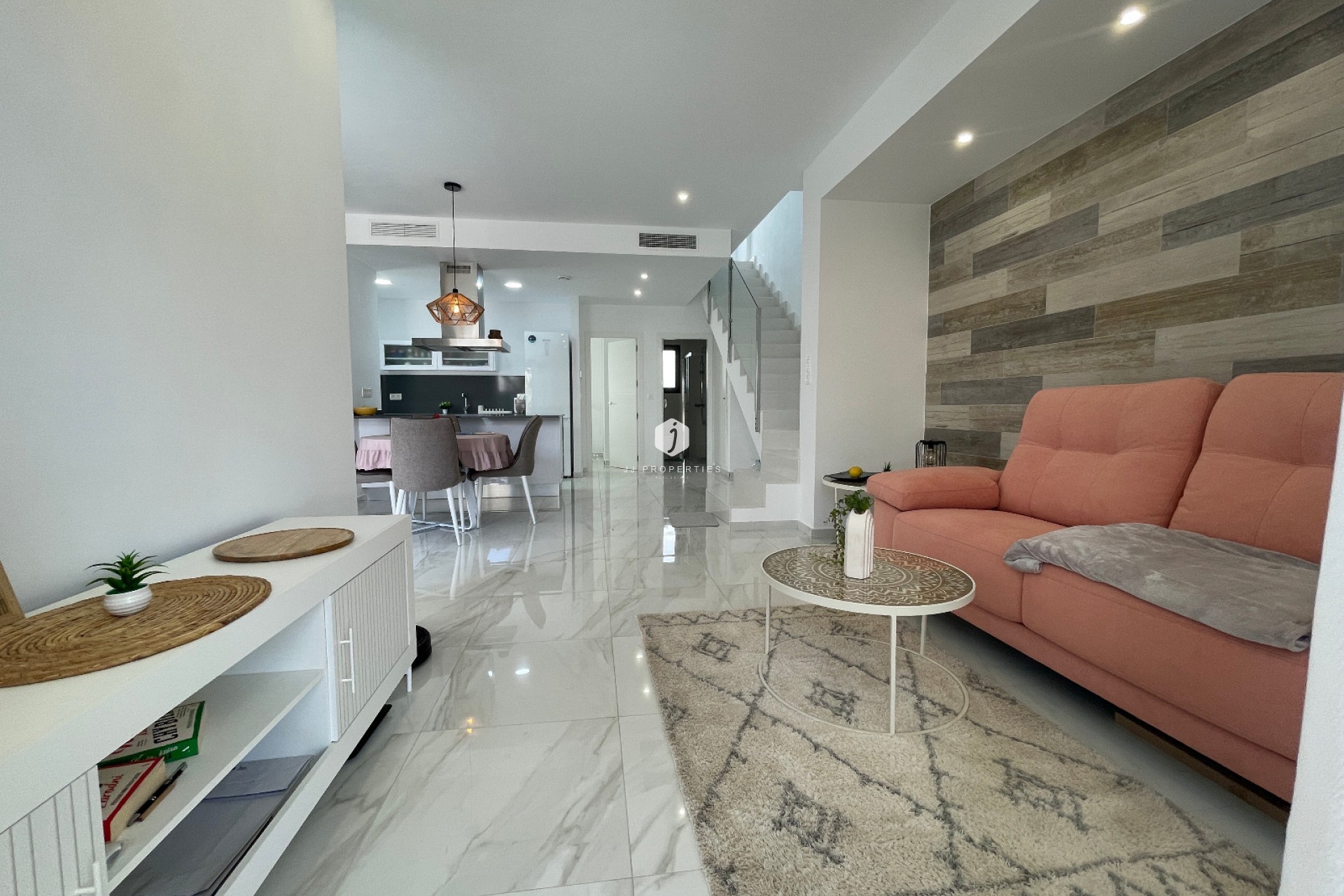 Aus zweiter Hand - Villa -
Benijofar - Costa Blanca