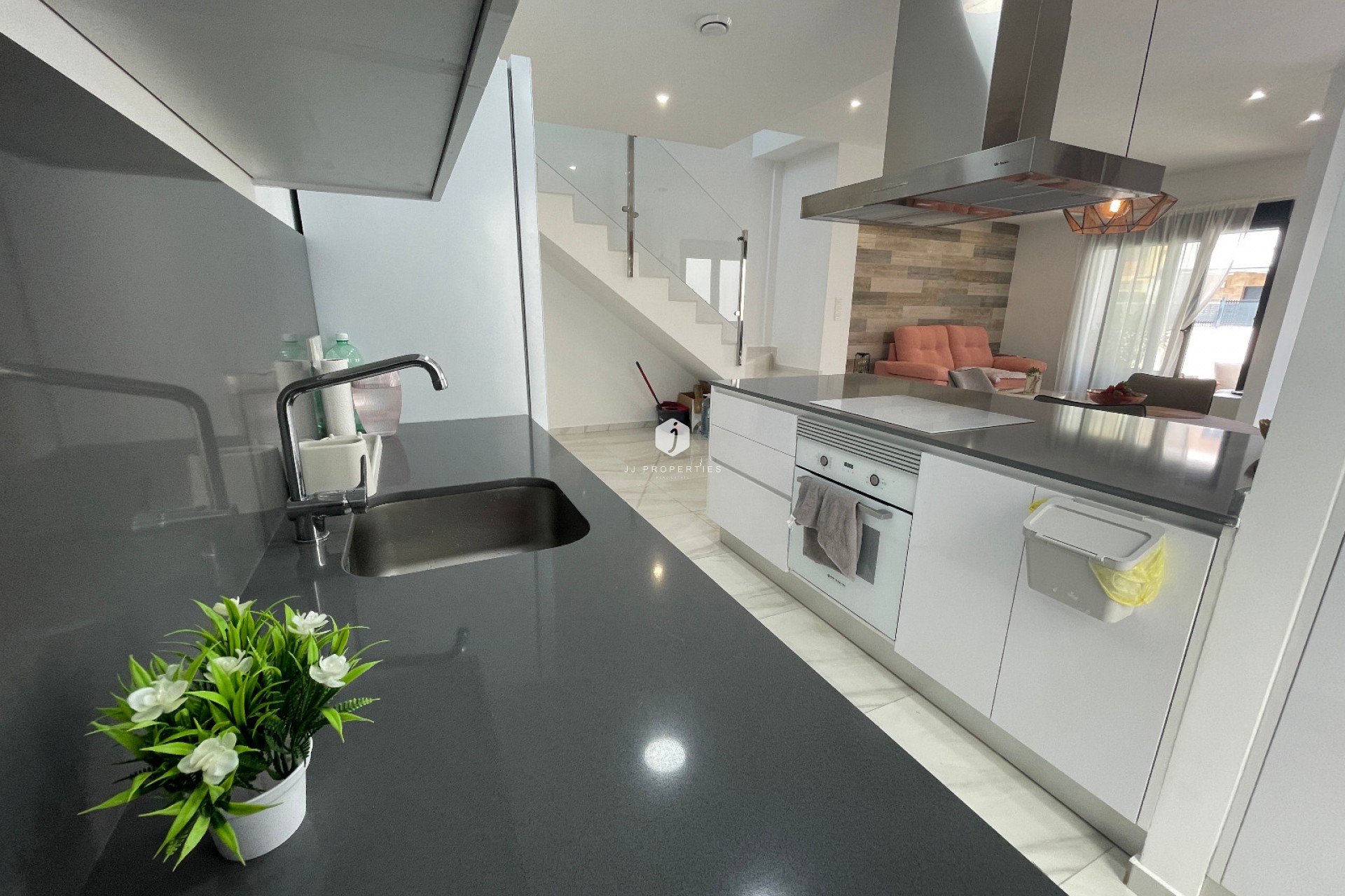 Aus zweiter Hand - Villa -
Benijofar - Costa Blanca