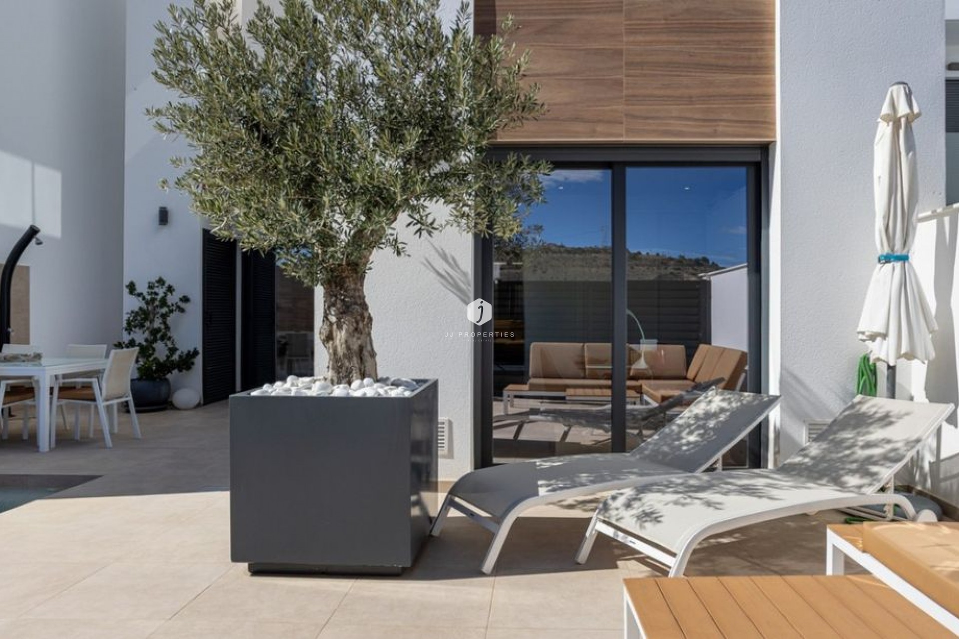 Aus zweiter Hand - Villa -
Benijofar - Costa Blanca