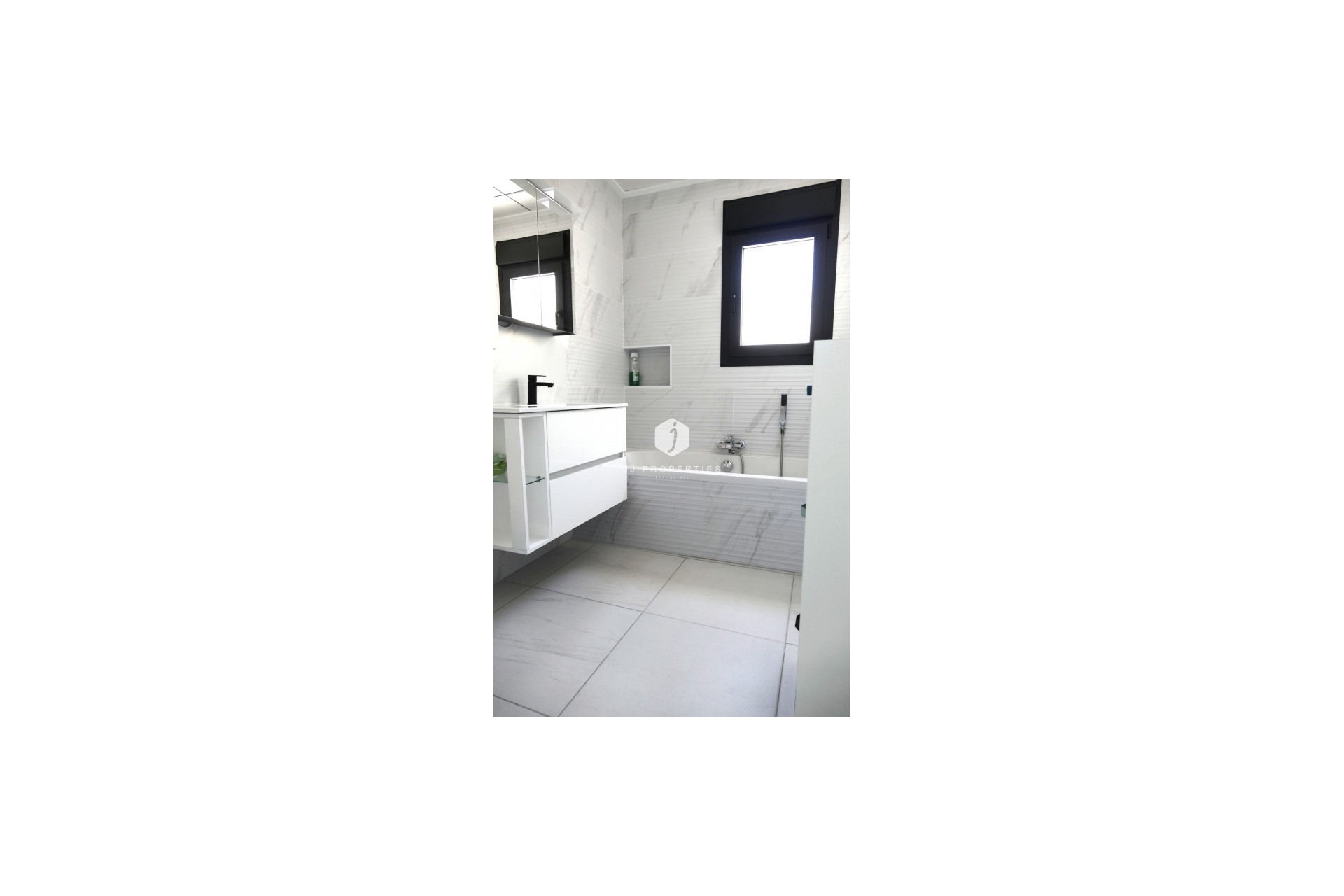 Aus zweiter Hand - Villa -
Benijofar - Costa Blanca