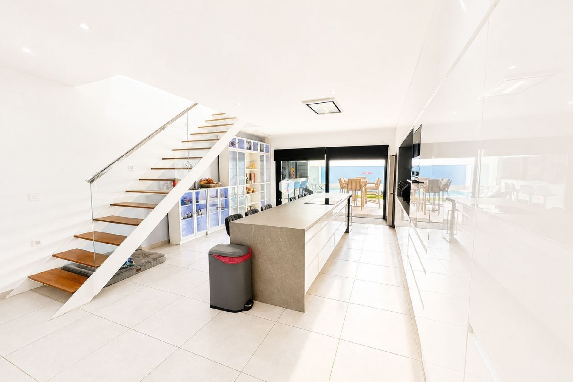 Aus zweiter Hand - Villa -
Benijofar - Costa Blanca
