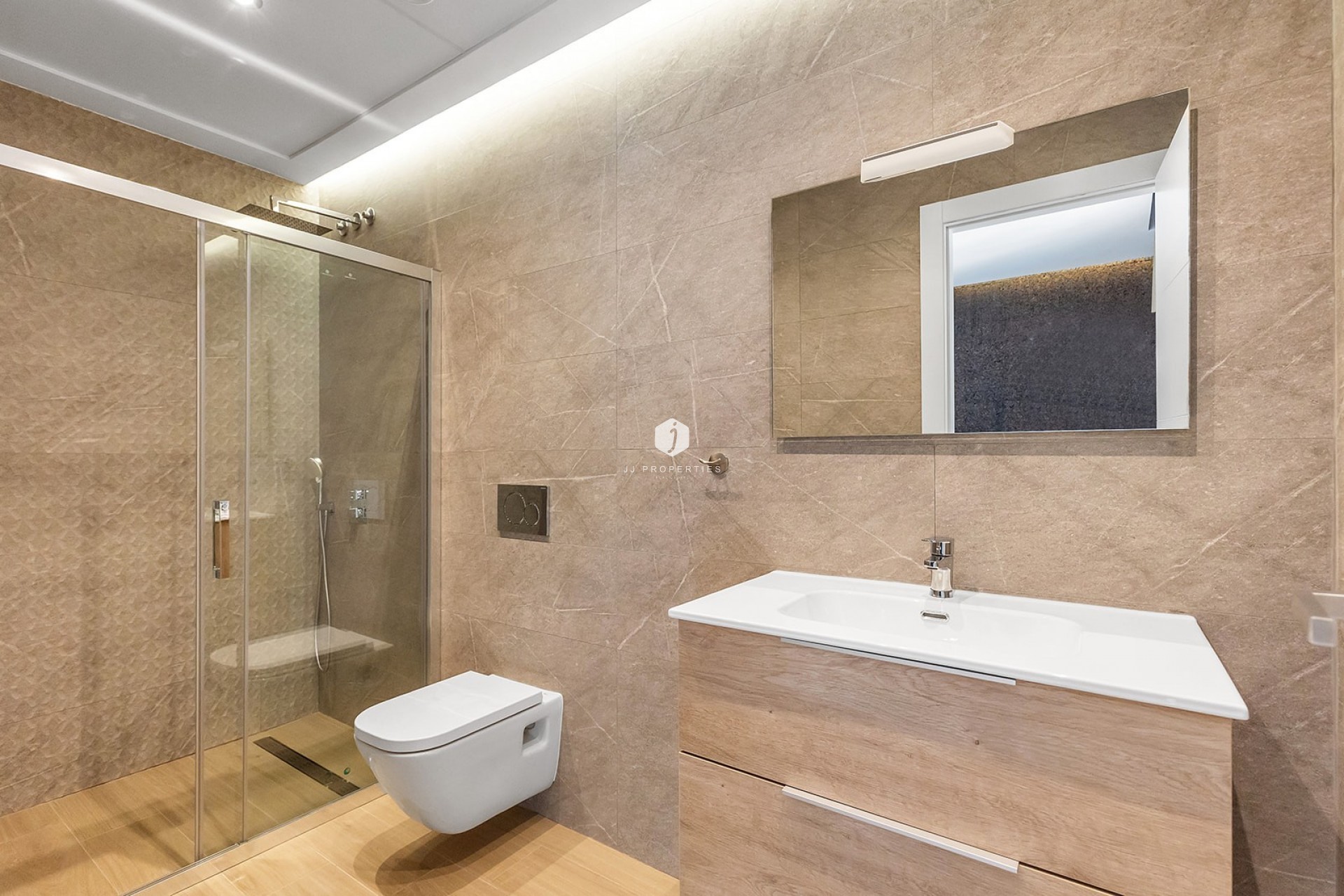 Aus zweiter Hand - Villa -
Benijofar - Costa Blanca