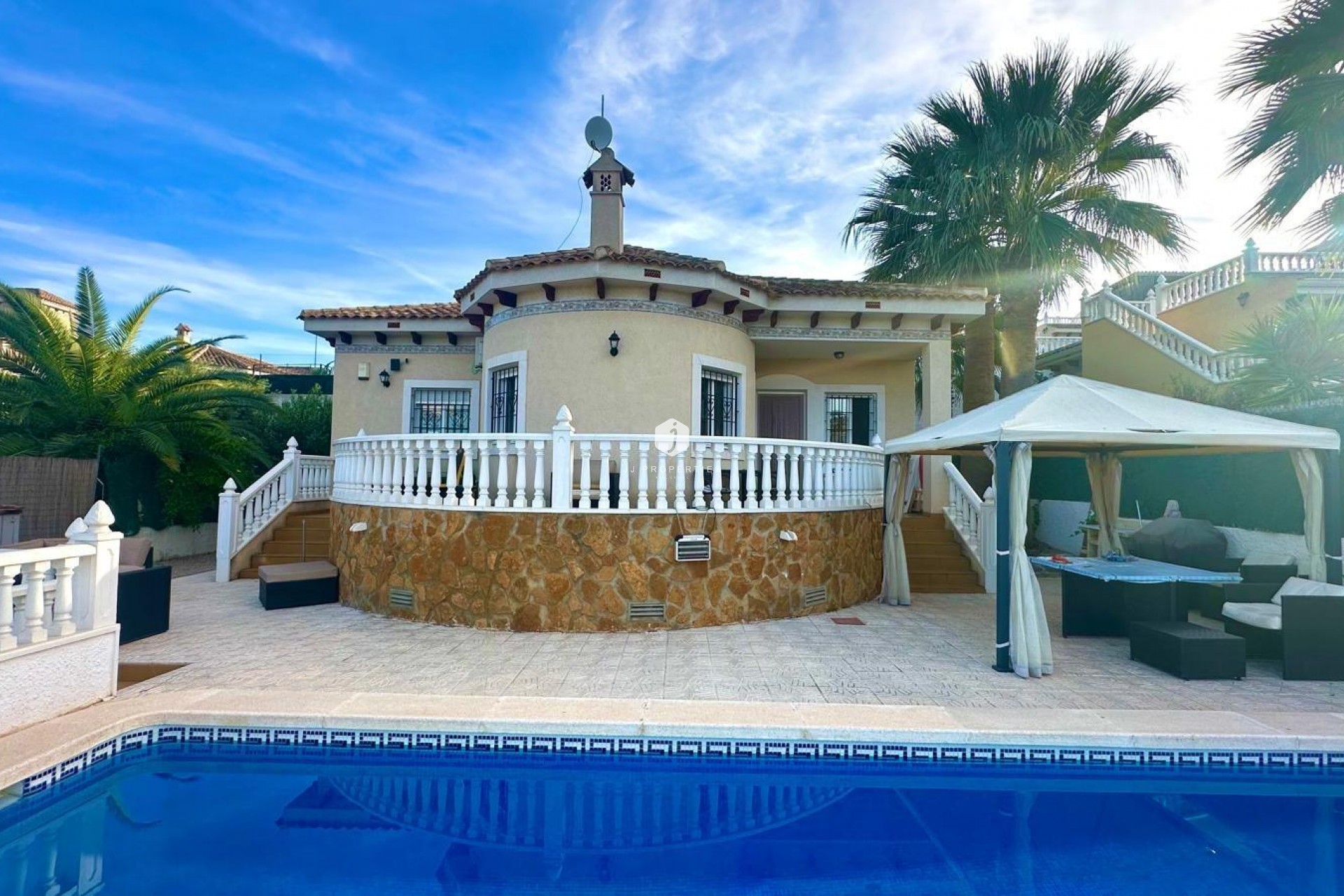 Aus zweiter Hand - Villa -
Bigastro - Comunidad Valenciana