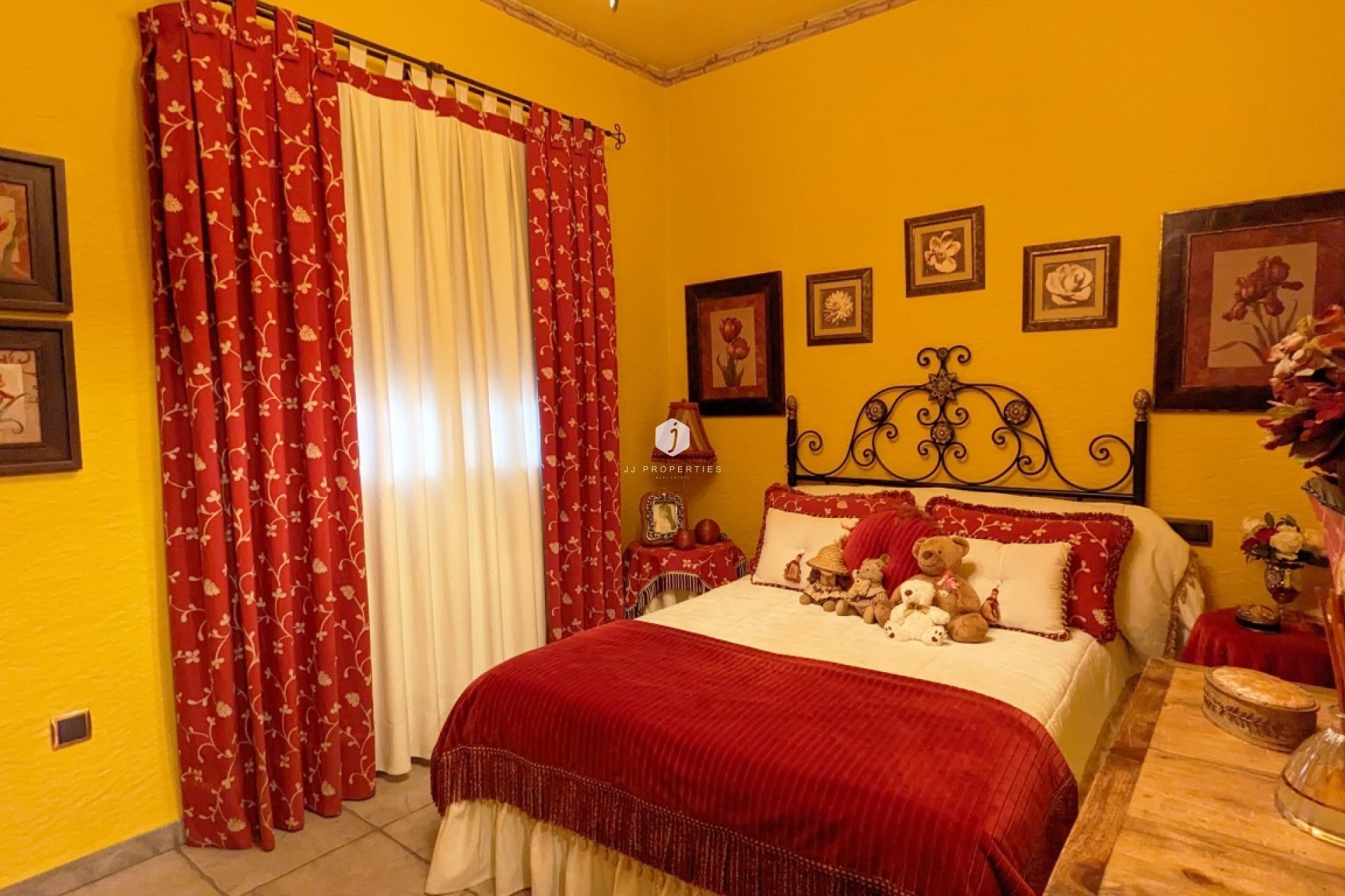 Aus zweiter Hand - Villa -
Bigastro - Inland