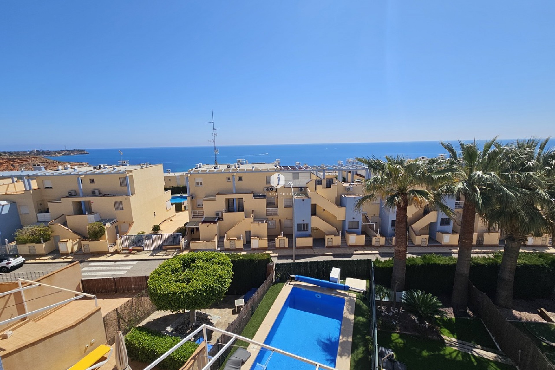 Aus zweiter Hand - Villa -
Cabo Roig - Costa Blanca