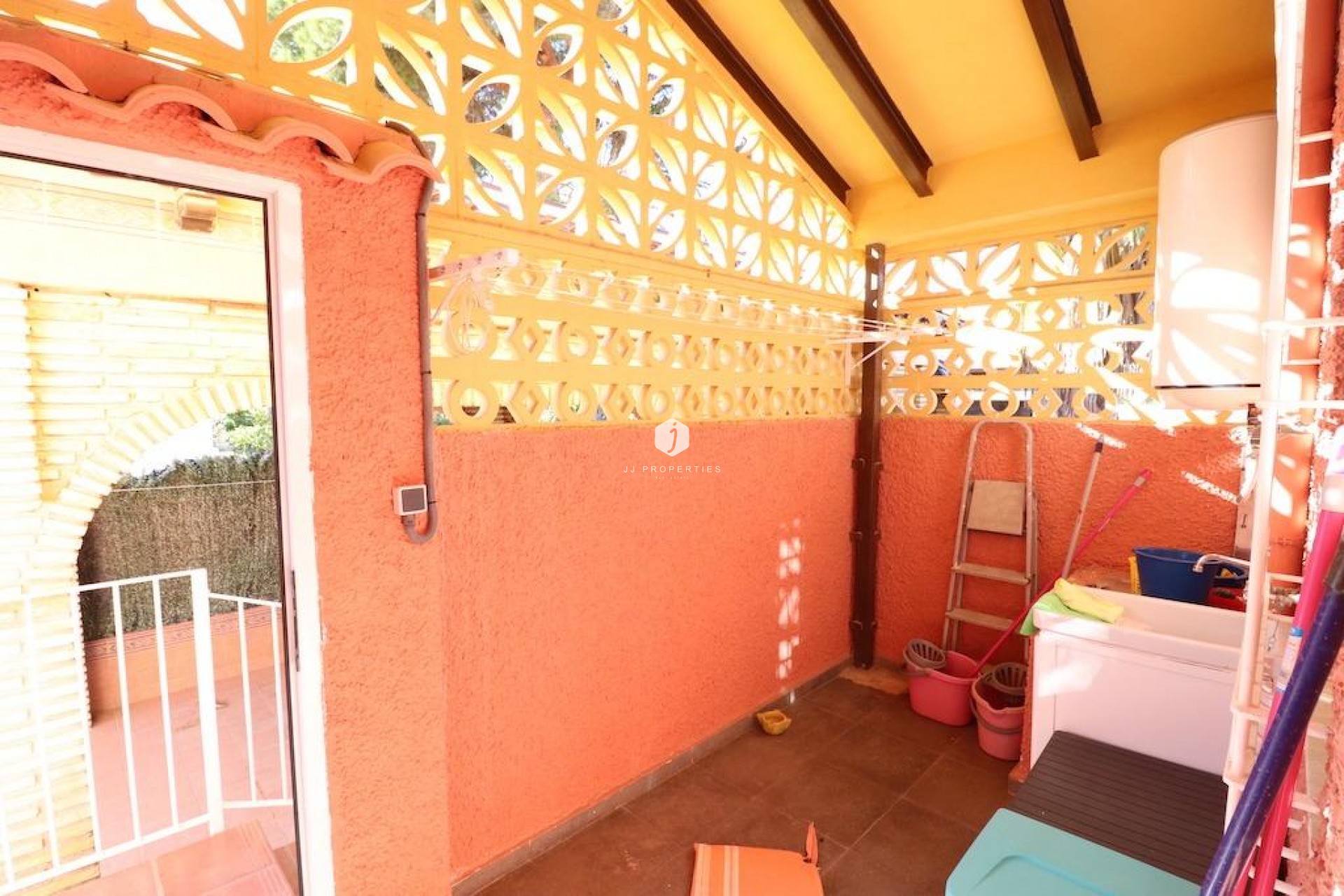 Aus zweiter Hand - Villa -
Cabo Roig - Costa Blanca