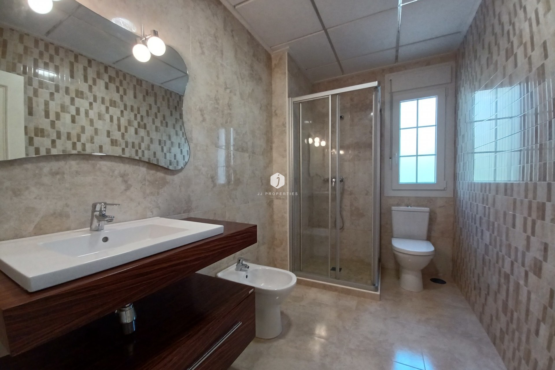 Aus zweiter Hand - Villa -
Cabo Roig - Costa Blanca