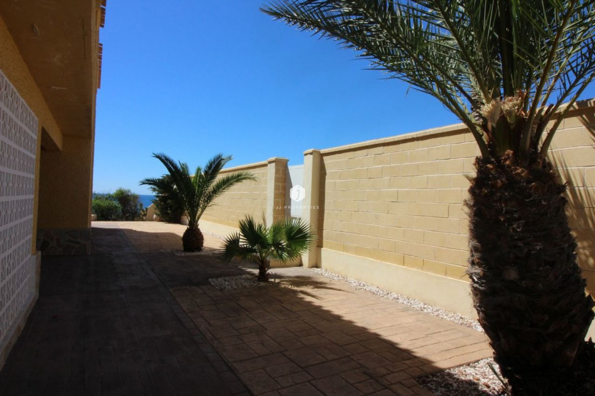 Aus zweiter Hand - Villa -
Cabo Roig - Costa Blanca