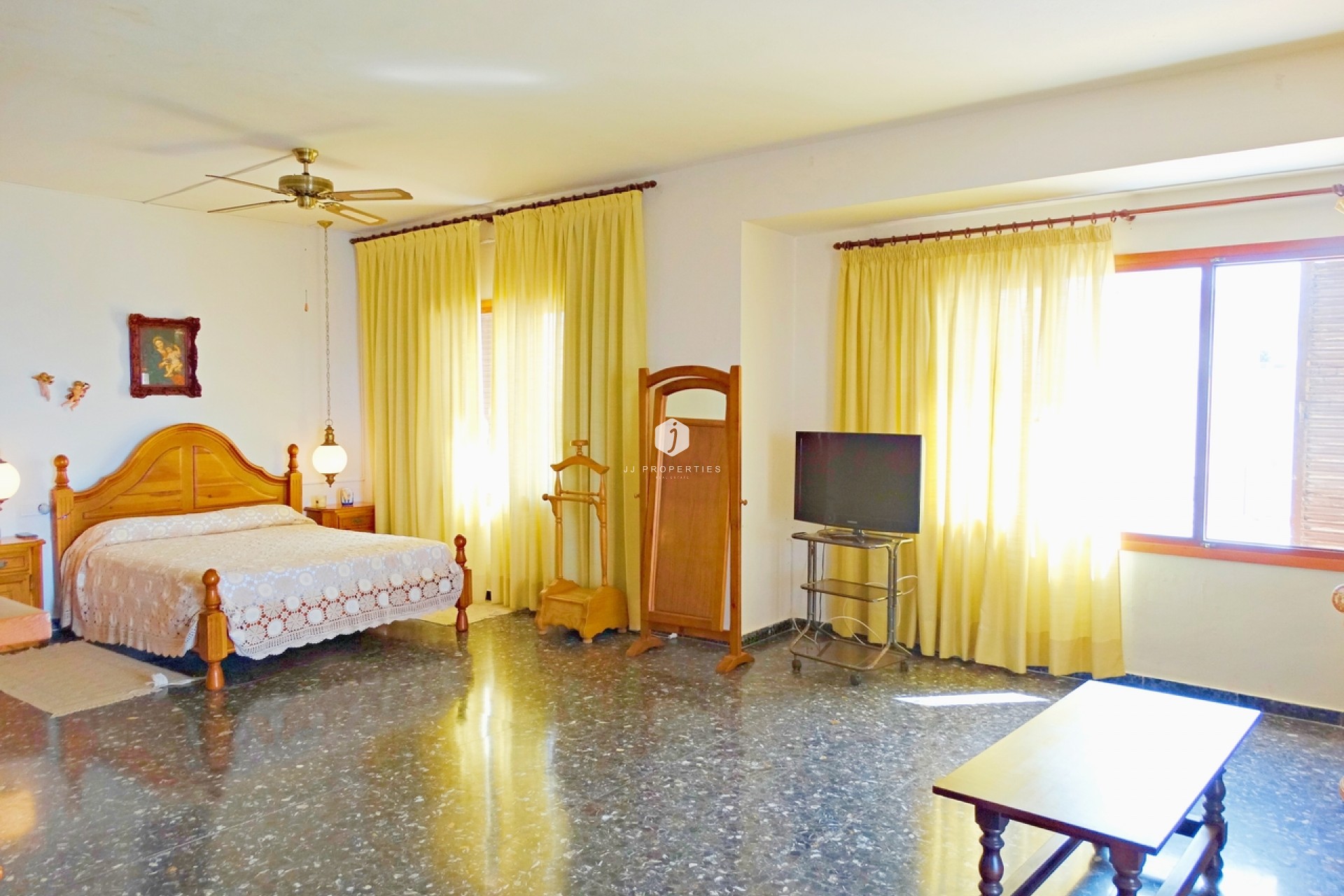 Aus zweiter Hand - Villa -
Cabo Roig - Costa Blanca