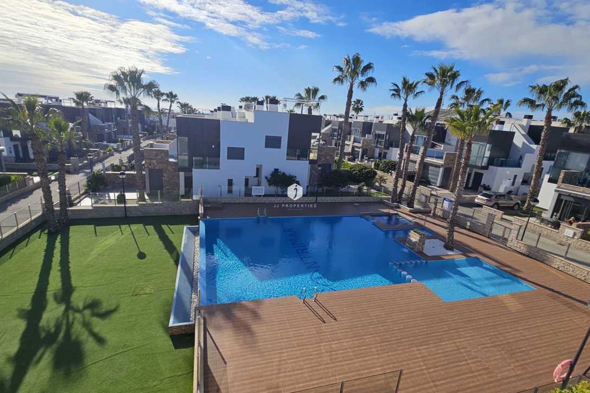 Aus zweiter Hand - Villa -
Cabo Roig - Costa Blanca