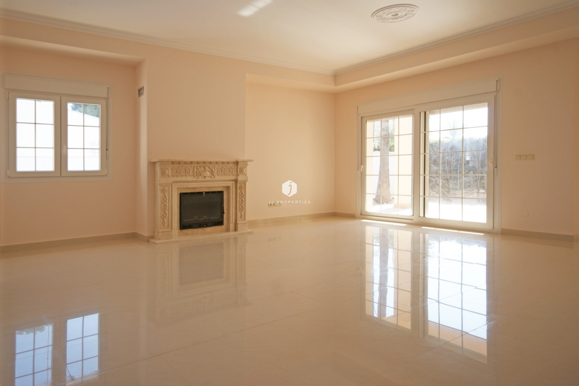 Aus zweiter Hand - Villa -
Cabo Roig - Costa Blanca