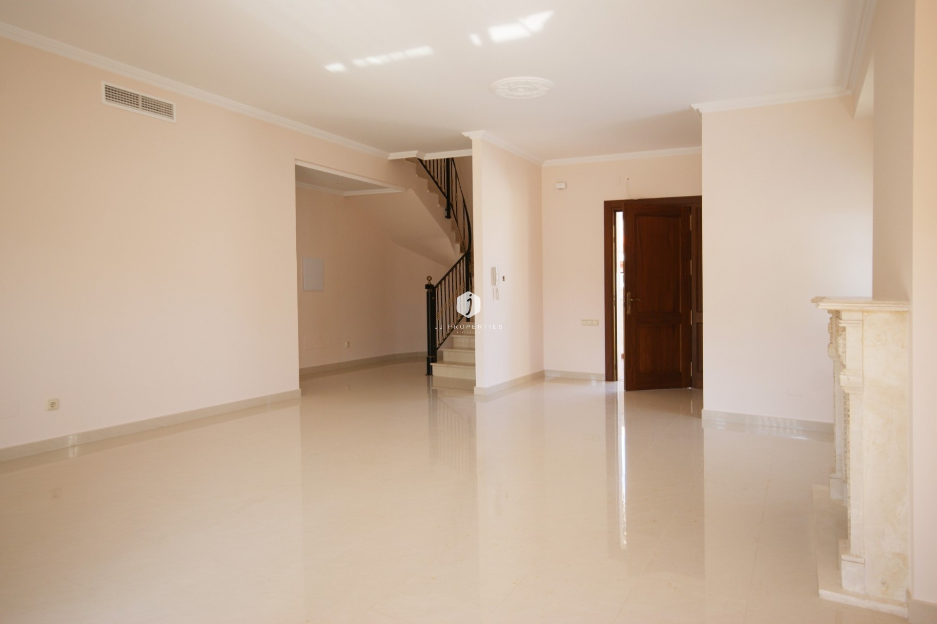 Aus zweiter Hand - Villa -
Cabo Roig - Costa Blanca