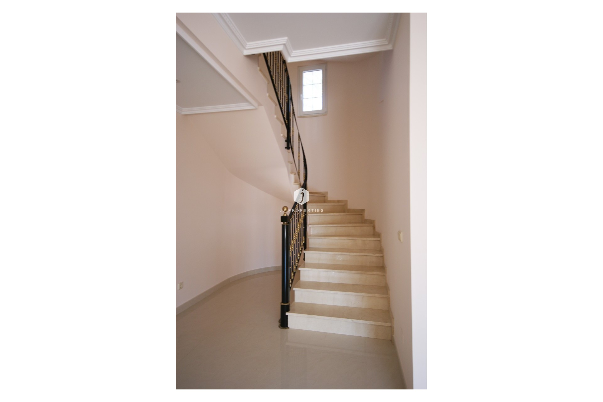 Aus zweiter Hand - Villa -
Cabo Roig - Costa Blanca