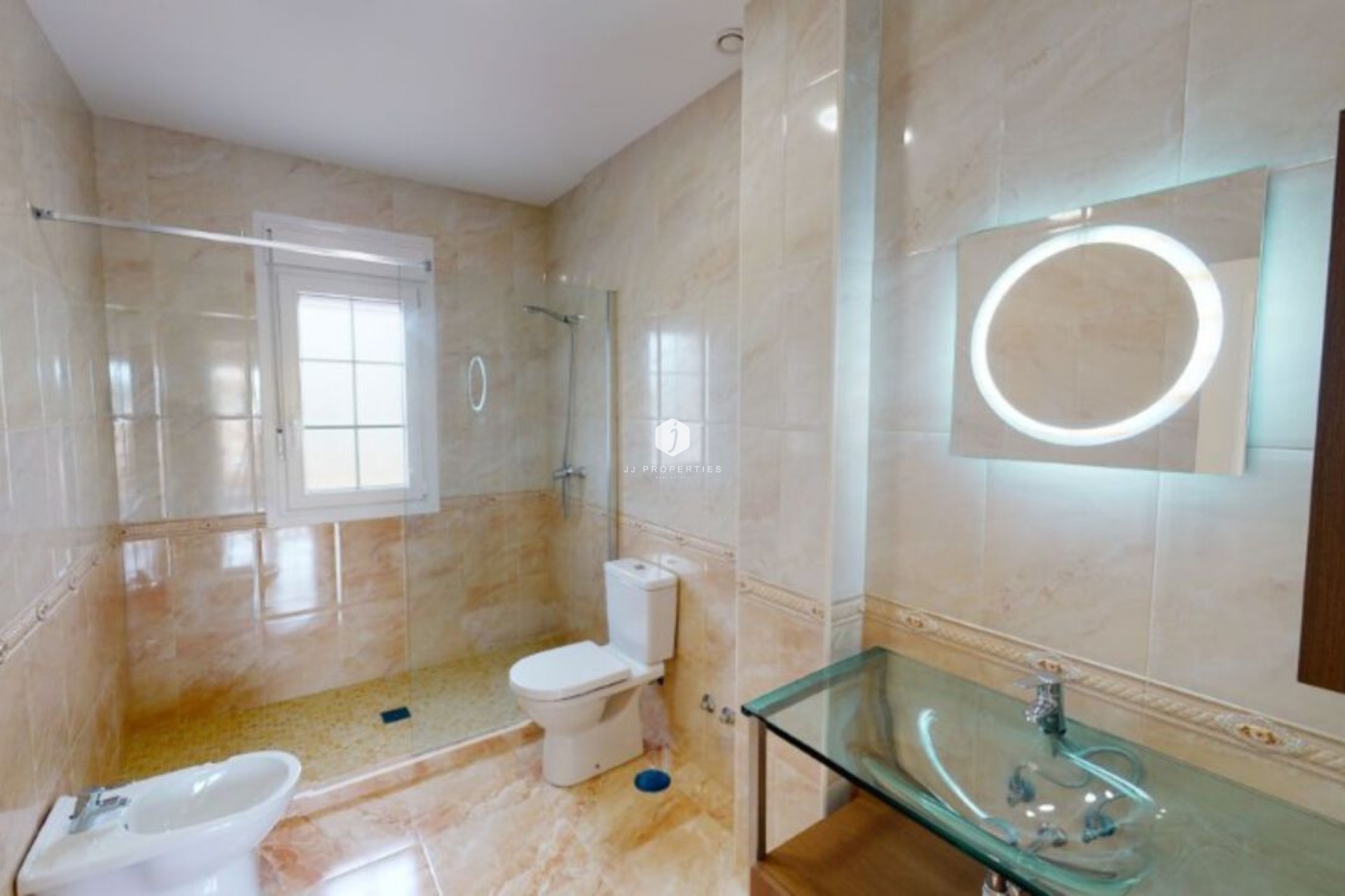 Aus zweiter Hand - Villa -
Cabo Roig - Costa Blanca