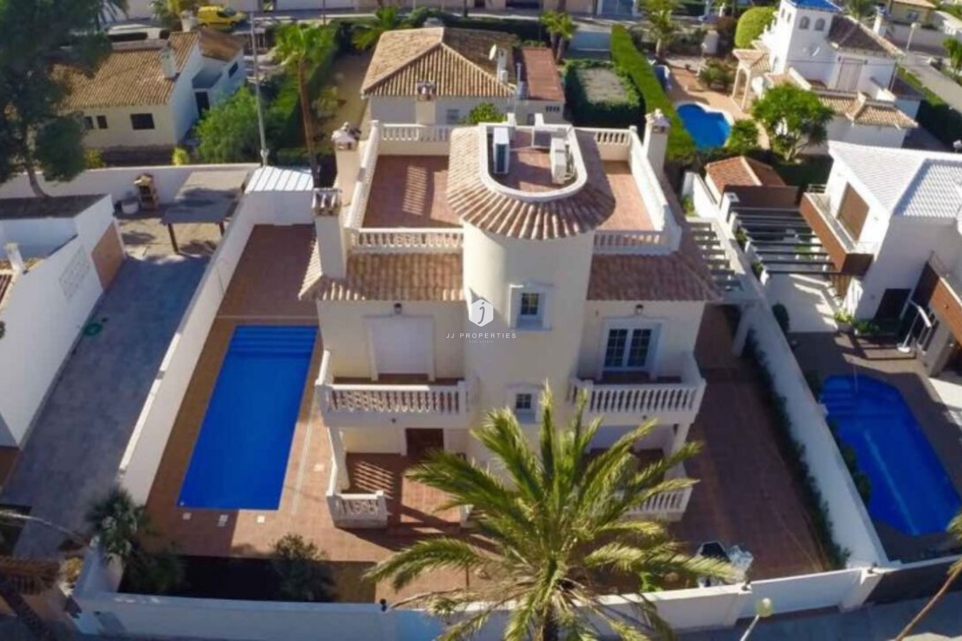 Aus zweiter Hand - Villa -
Cabo Roig - Costa Blanca