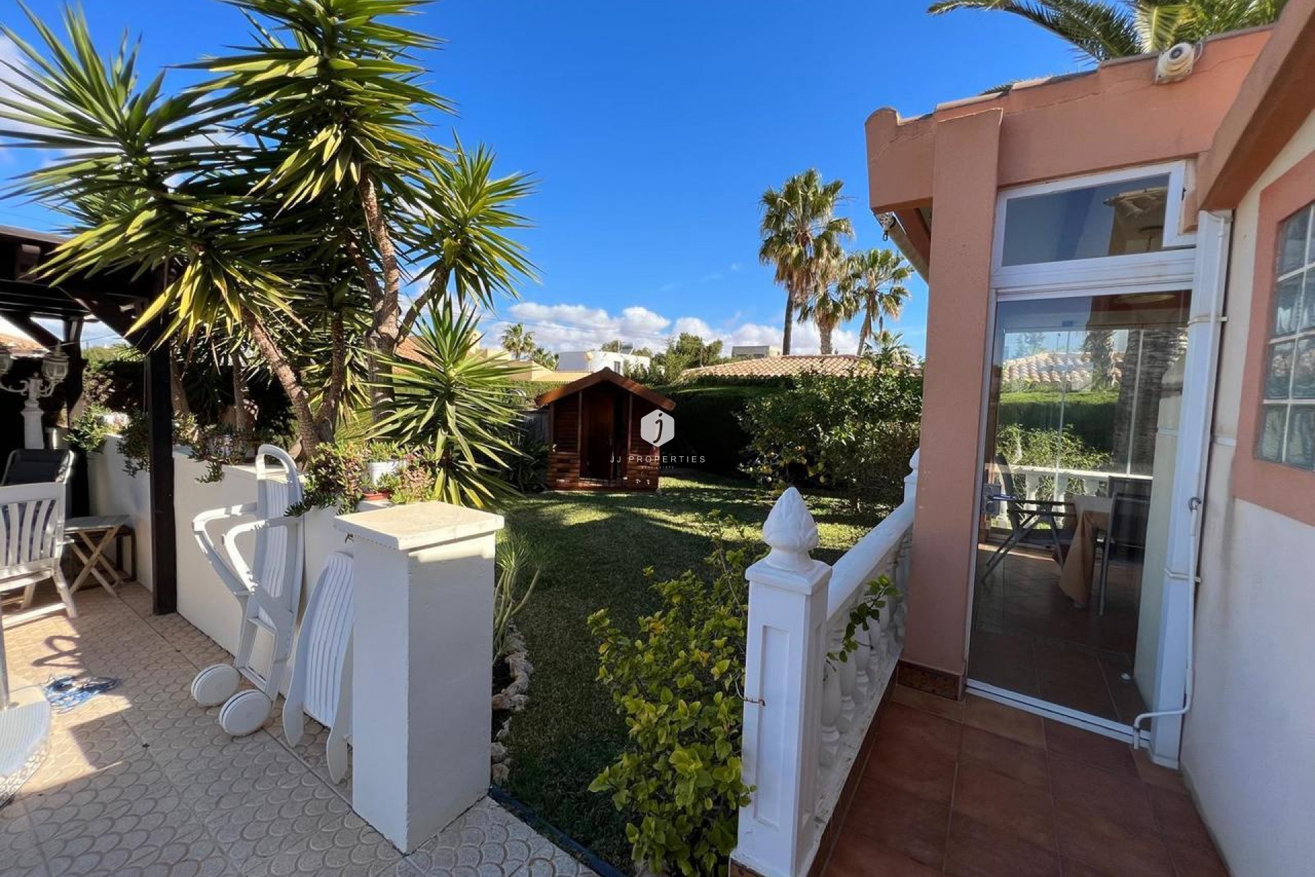 Aus zweiter Hand - Villa -
Cabo Roig - Costa Blanca