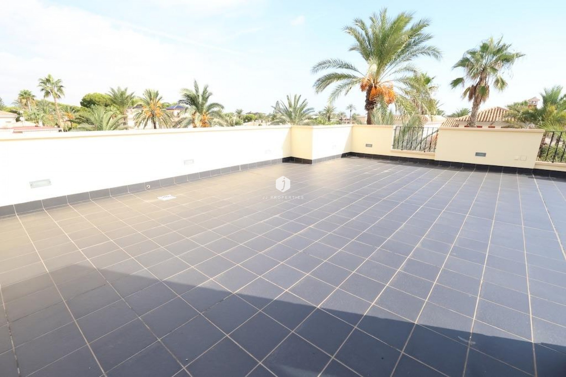 Aus zweiter Hand - Villa -
Cabo Roig - Costa Blanca