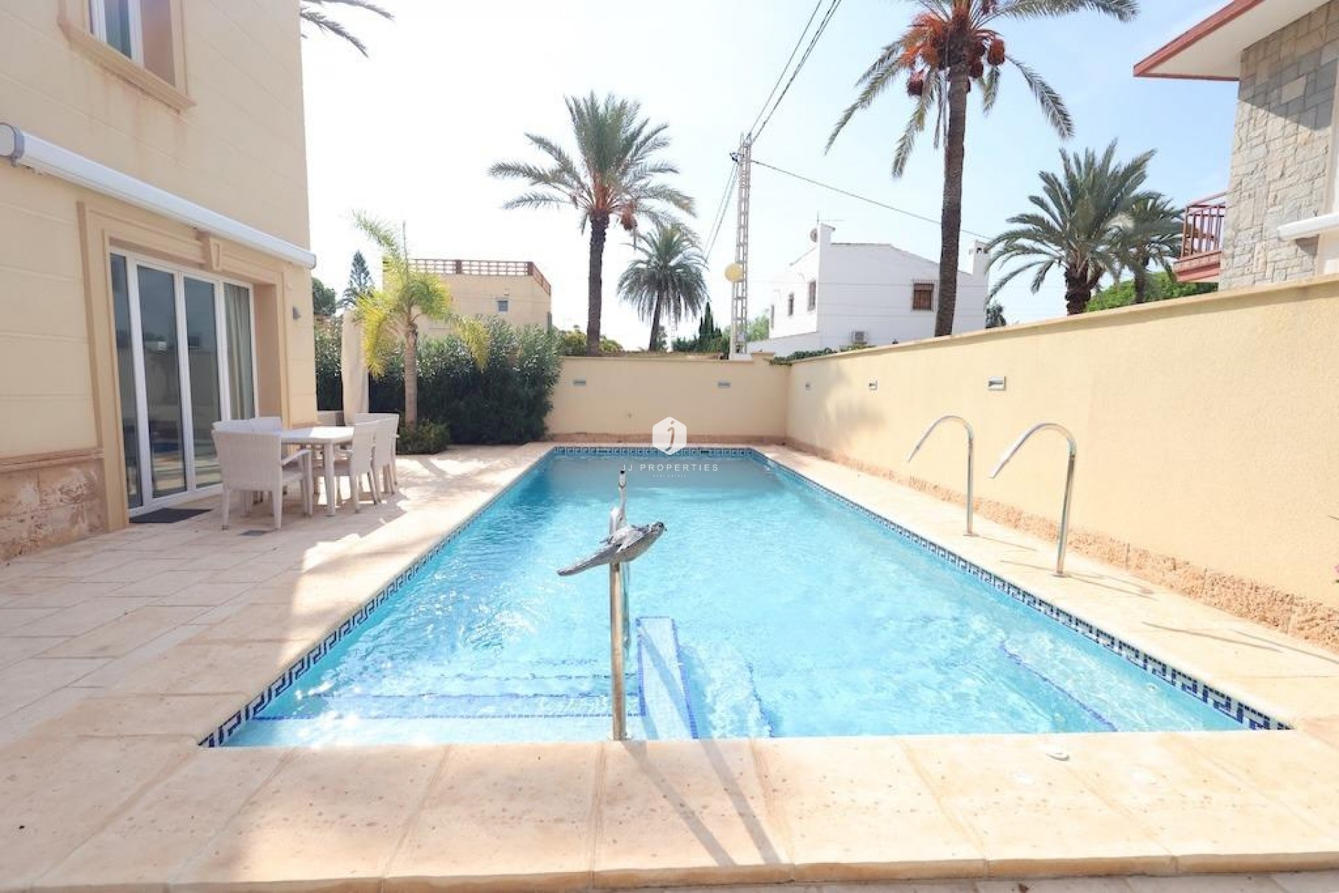 Aus zweiter Hand - Villa -
Cabo Roig - Costa Blanca
