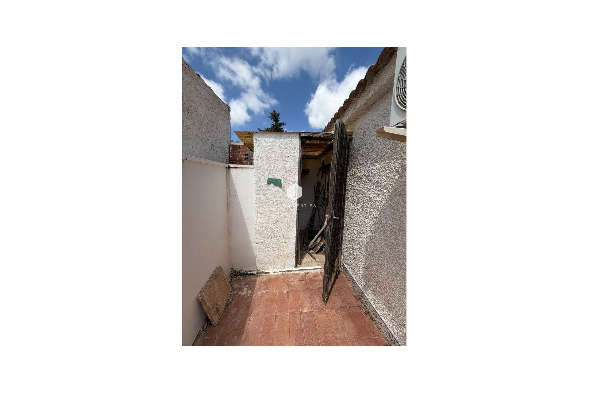 Aus zweiter Hand - Villa -
Cabo Roig - Costa Blanca
