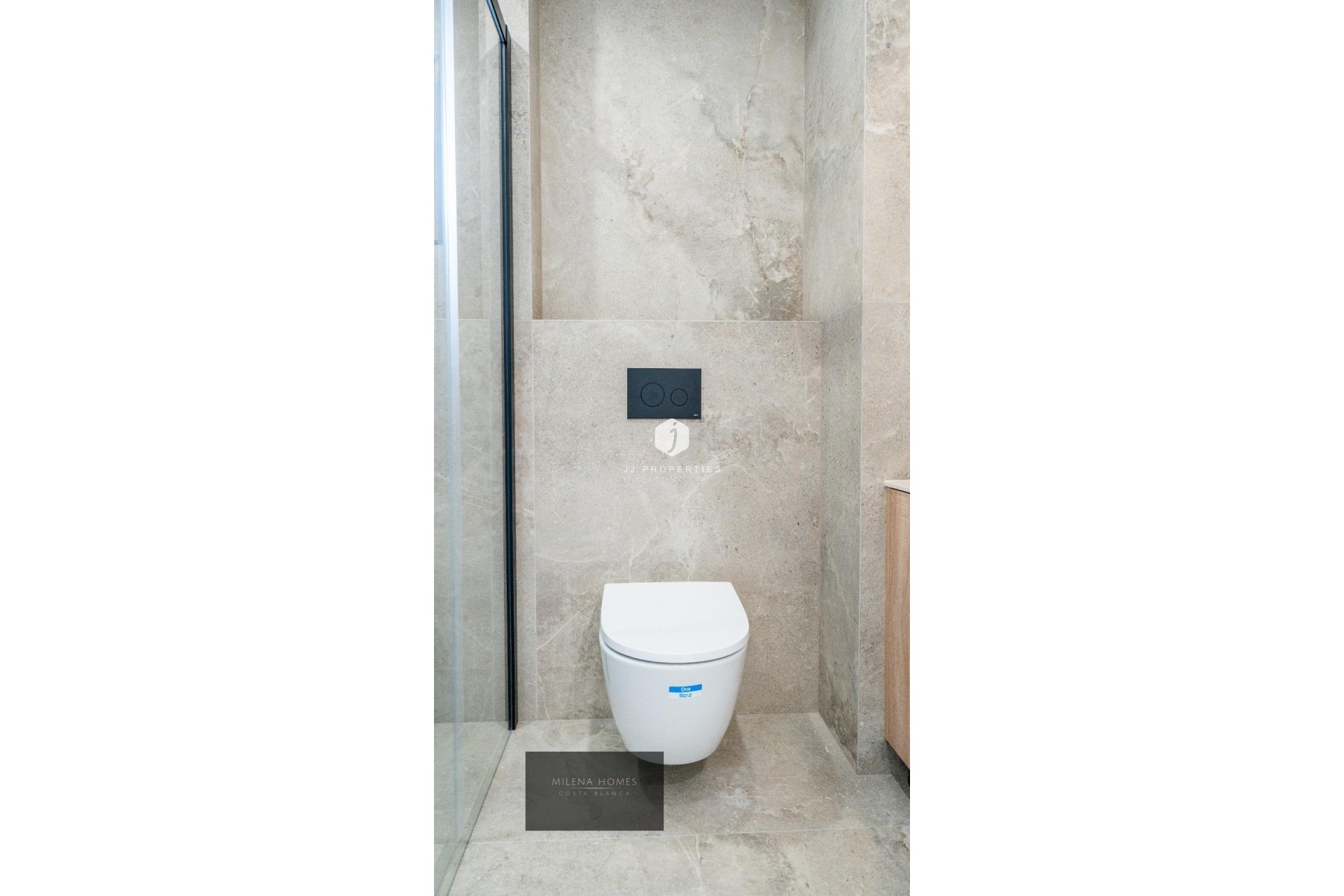 Aus zweiter Hand - Villa -
Cabo Roig