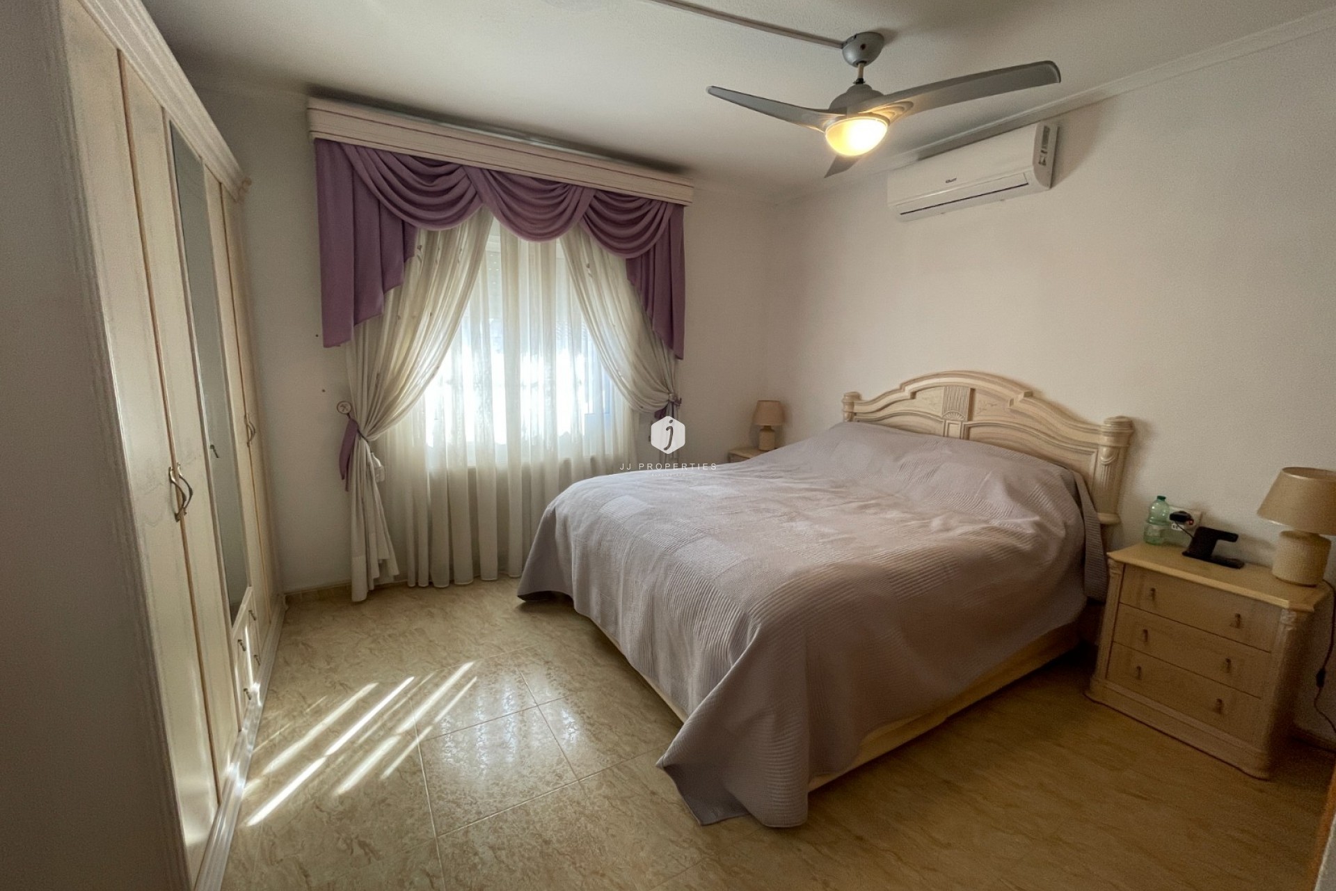 Aus zweiter Hand - Villa -
Catral - Costa Blanca