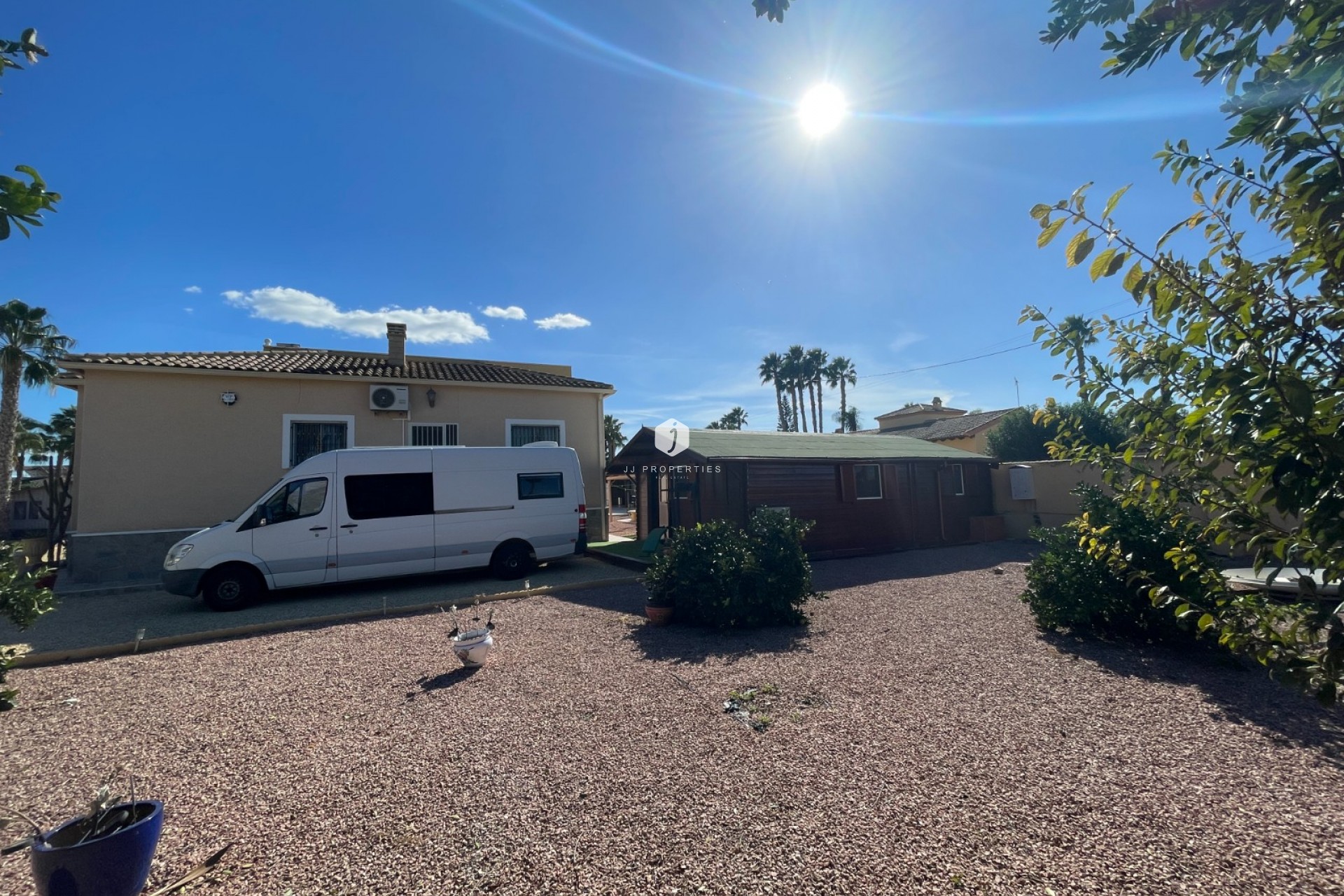 Aus zweiter Hand - Villa -
Catral - Costa Blanca