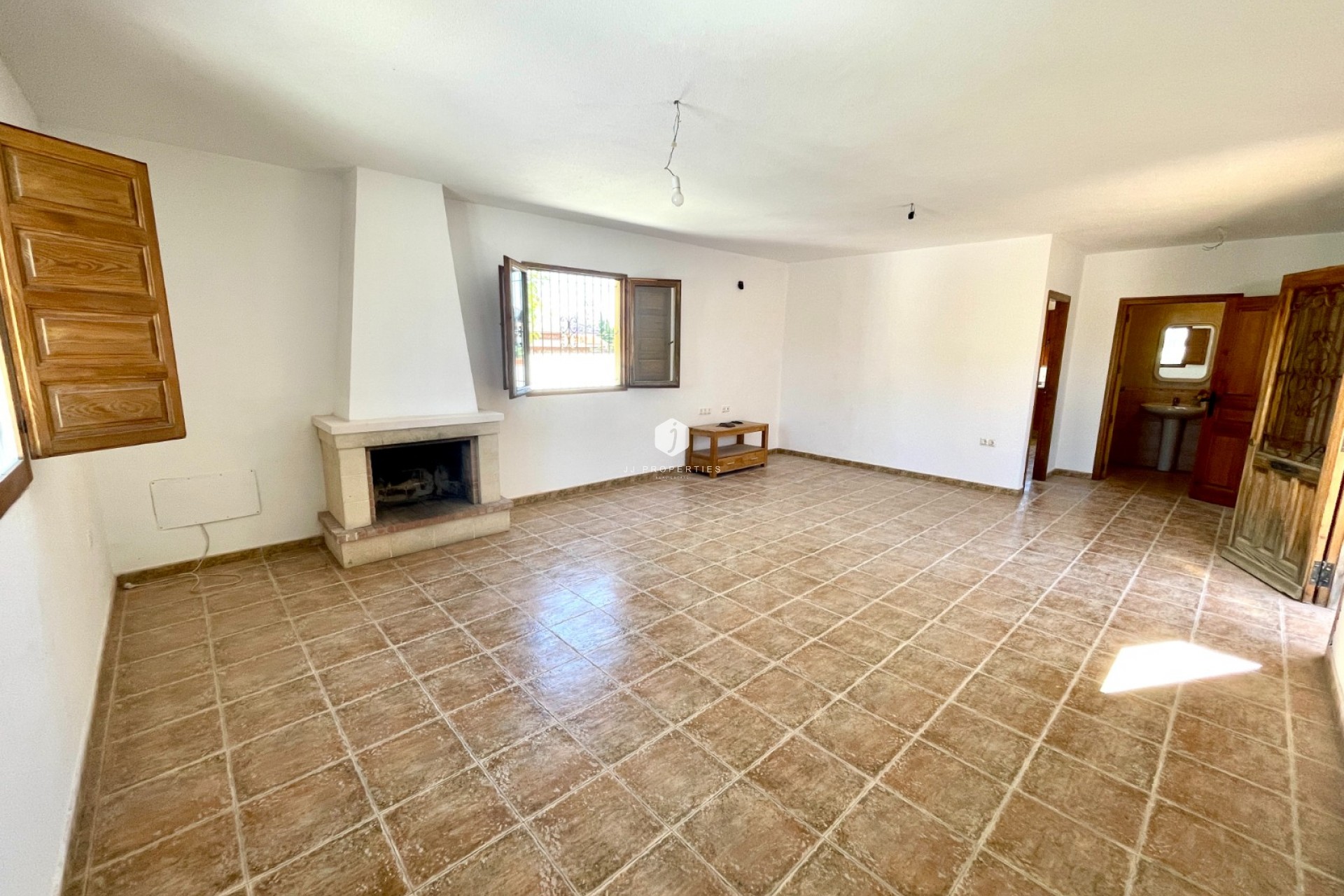 Aus zweiter Hand - Villa -
Catral - Costa Blanca