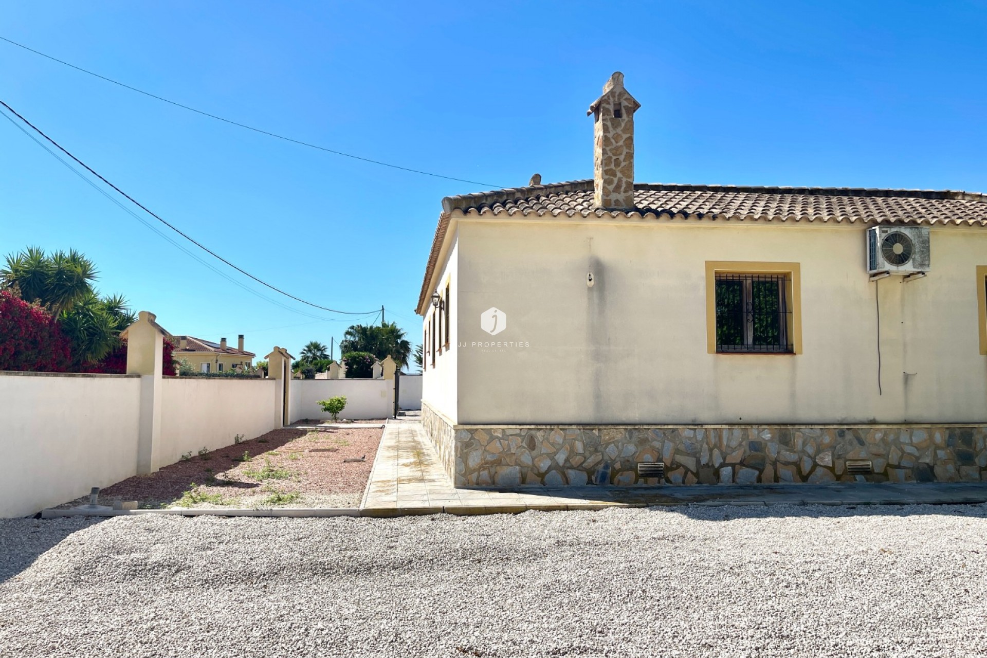 Aus zweiter Hand - Villa -
Catral - Costa Blanca