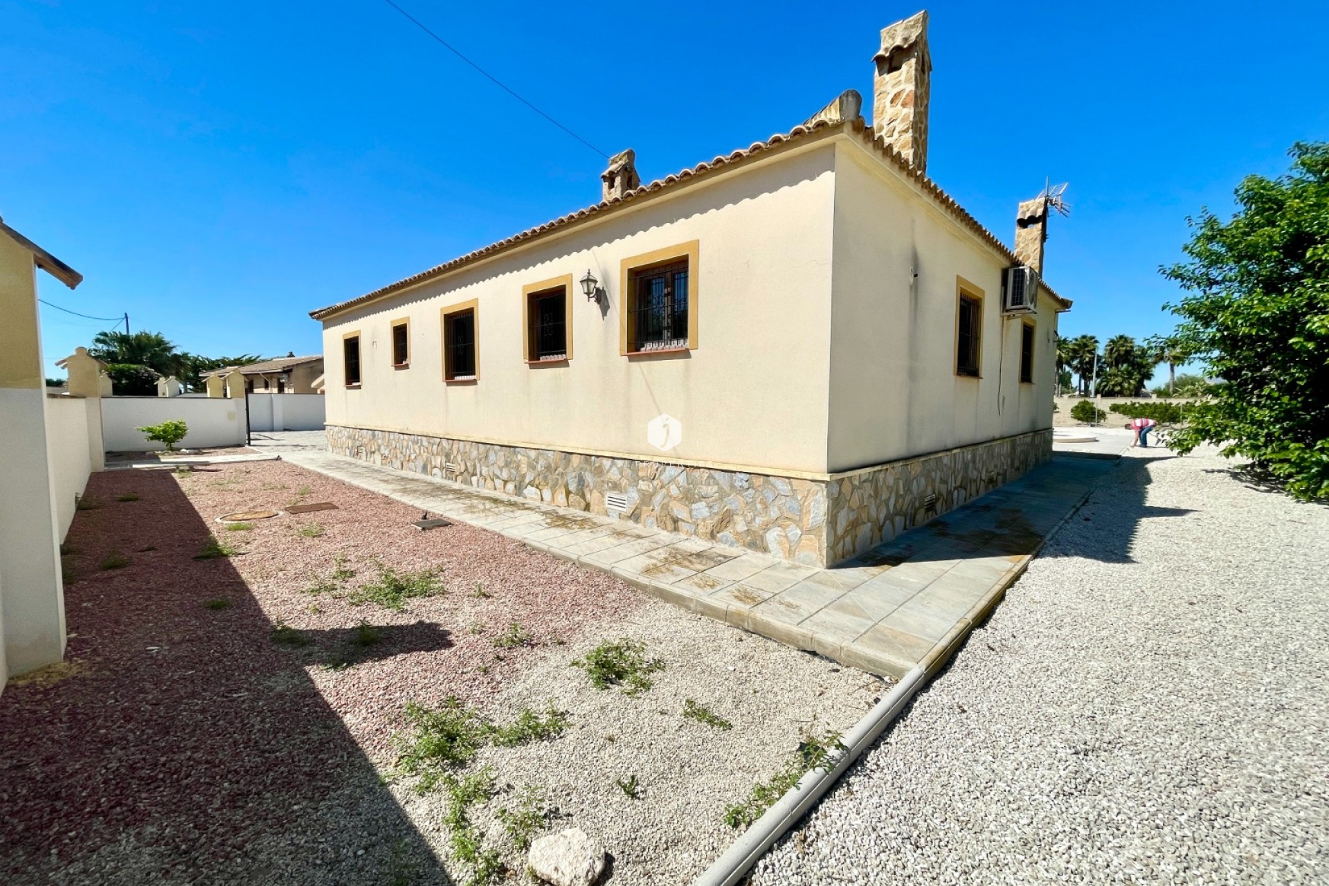 Aus zweiter Hand - Villa -
Catral - Costa Blanca