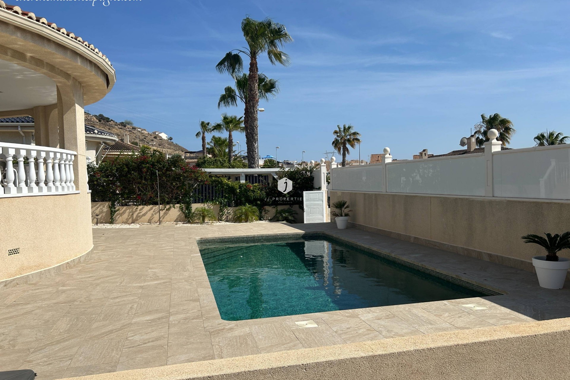 Aus zweiter Hand - Villa -
Ciudad Quesada - Benimar