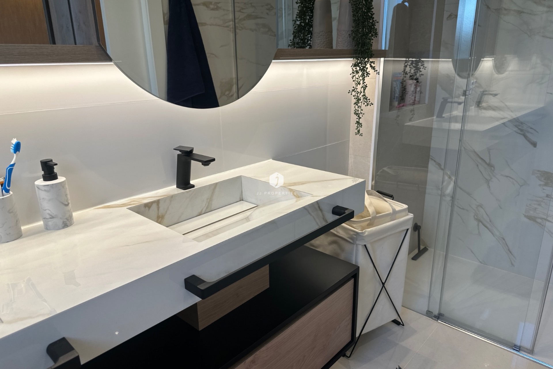 Aus zweiter Hand - Villa -
Ciudad Quesada - Costa Blanca