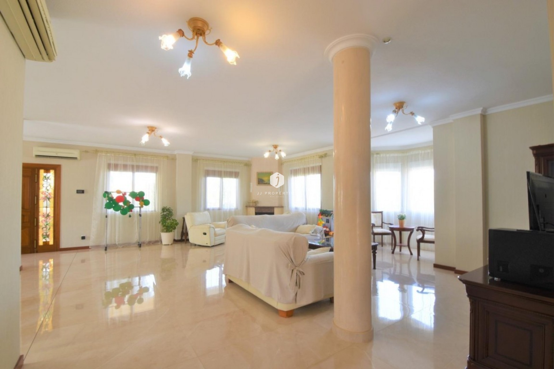 Aus zweiter Hand - Villa -
Ciudad Quesada - Costa Blanca