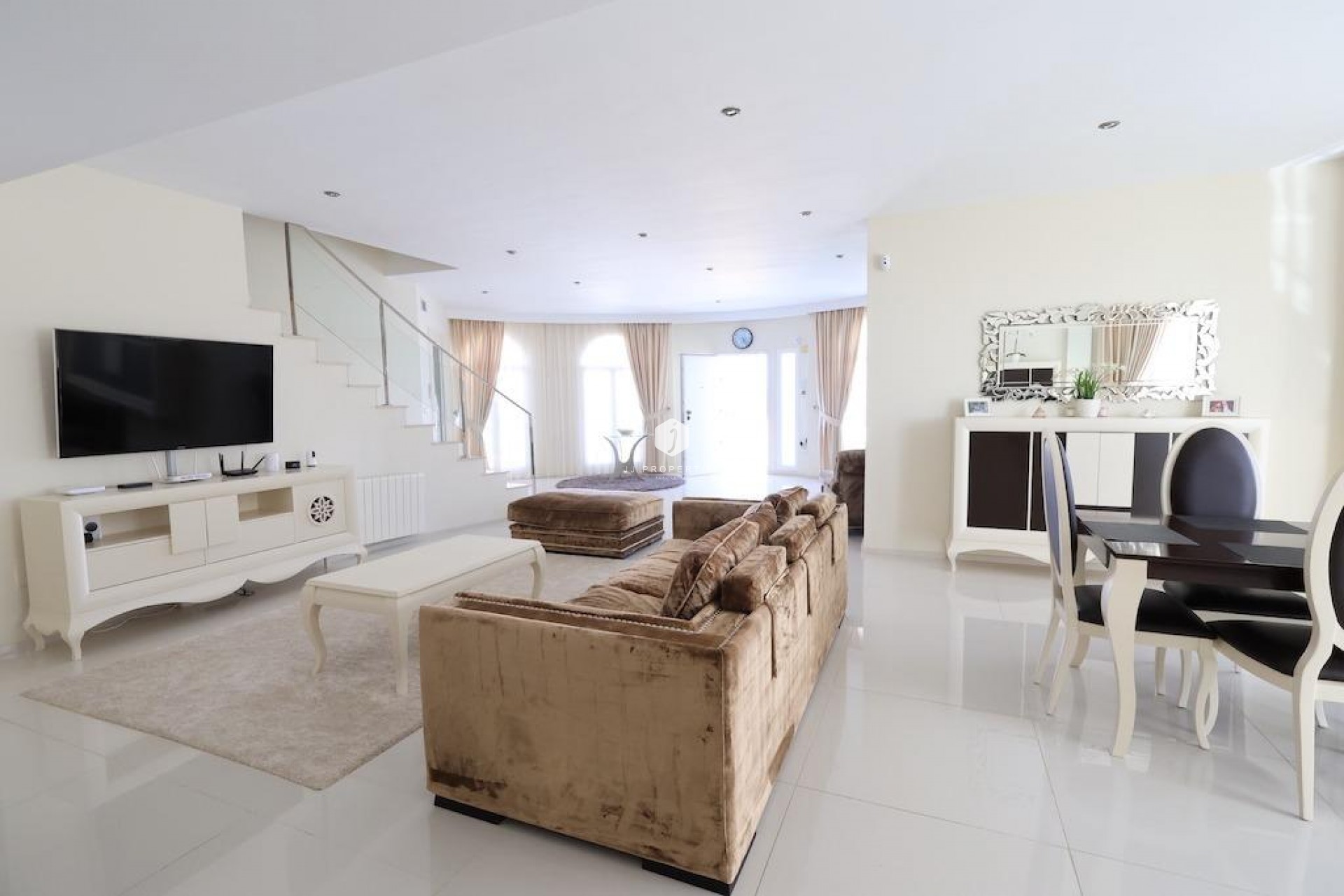 Aus zweiter Hand - Villa -
Ciudad Quesada - Costa Blanca