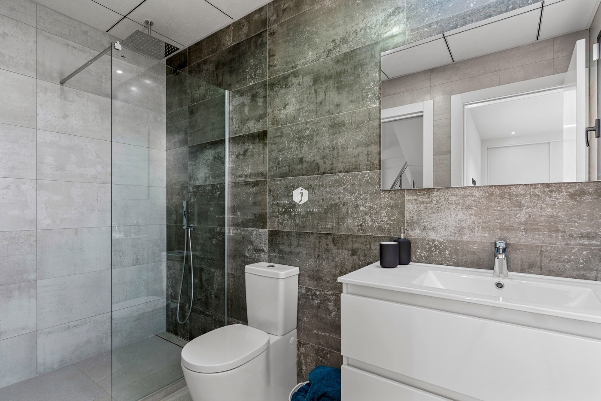 Aus zweiter Hand - Villa -
Ciudad Quesada - Costa Blanca