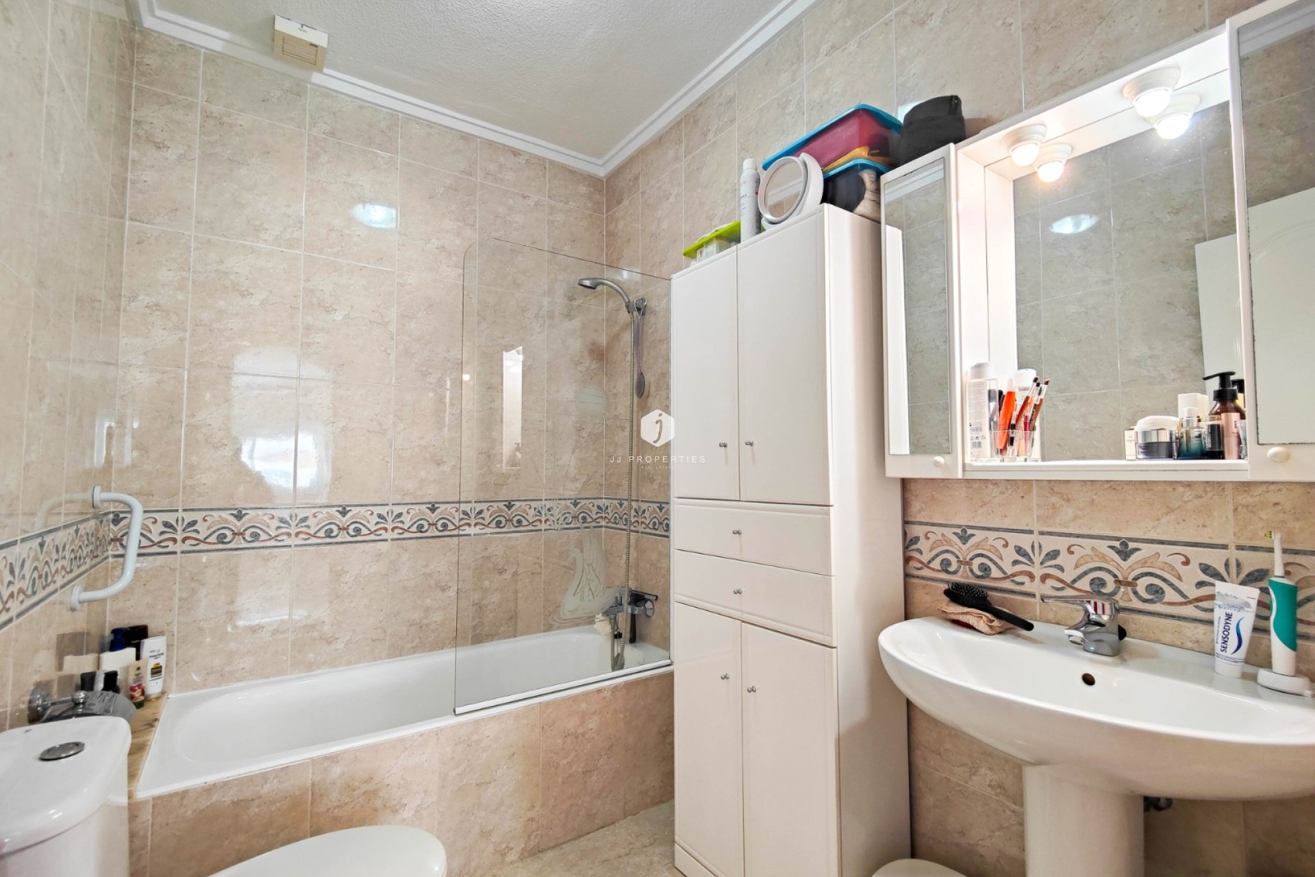 Aus zweiter Hand - Villa -
Ciudad Quesada - Costa Blanca