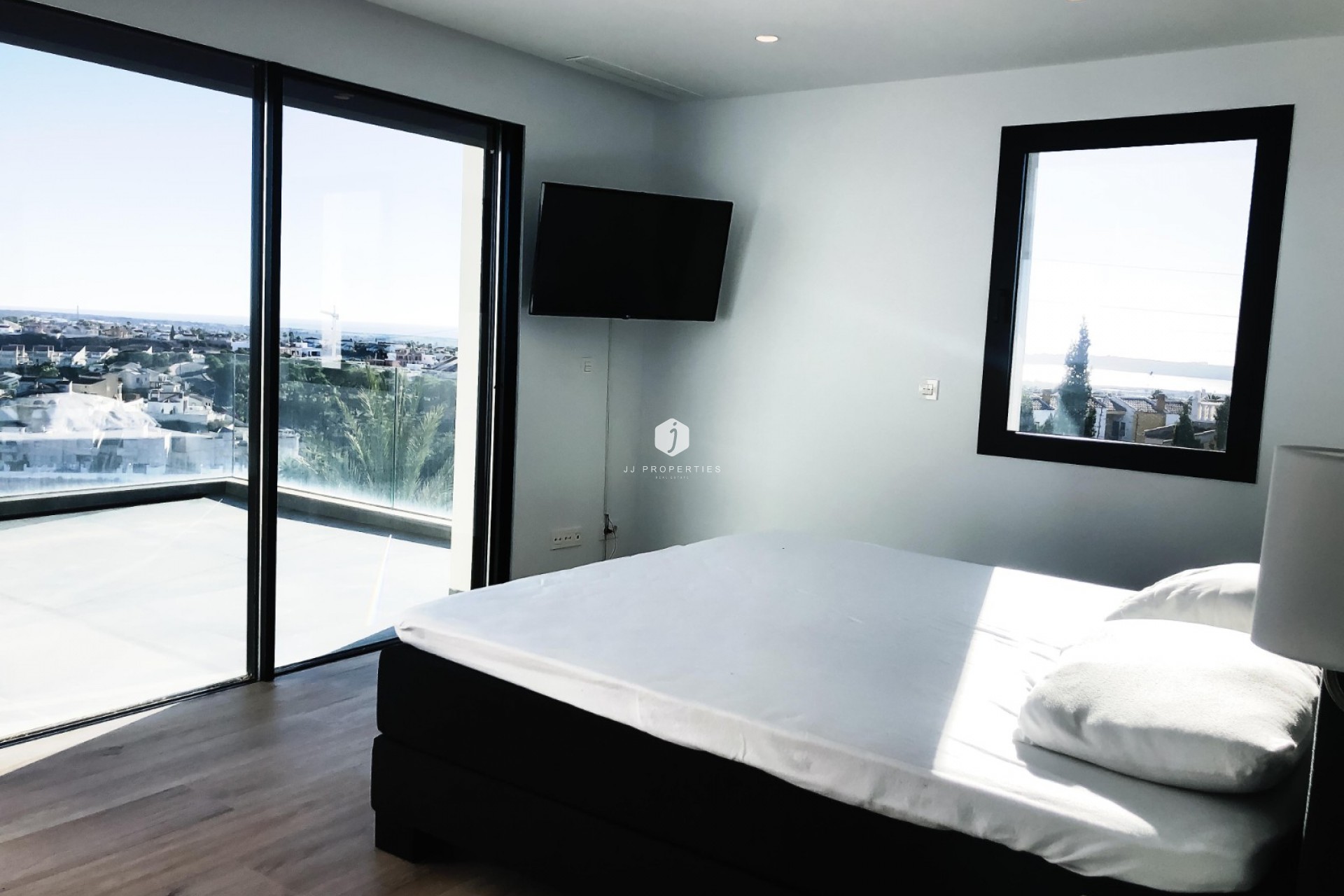 Aus zweiter Hand - Villa -
Ciudad Quesada - Costa Blanca