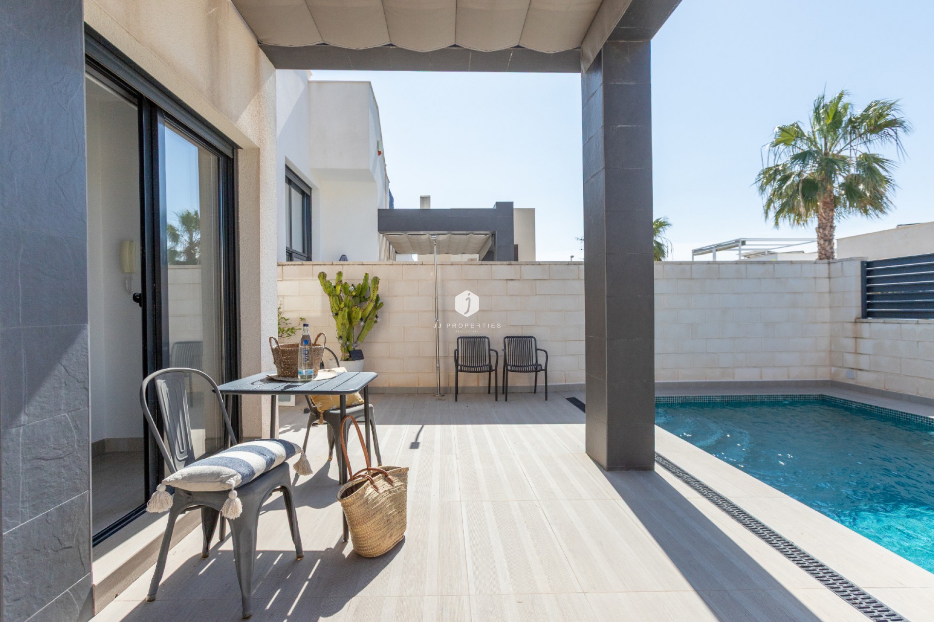 Aus zweiter Hand - Villa -
Ciudad Quesada - Costa Blanca