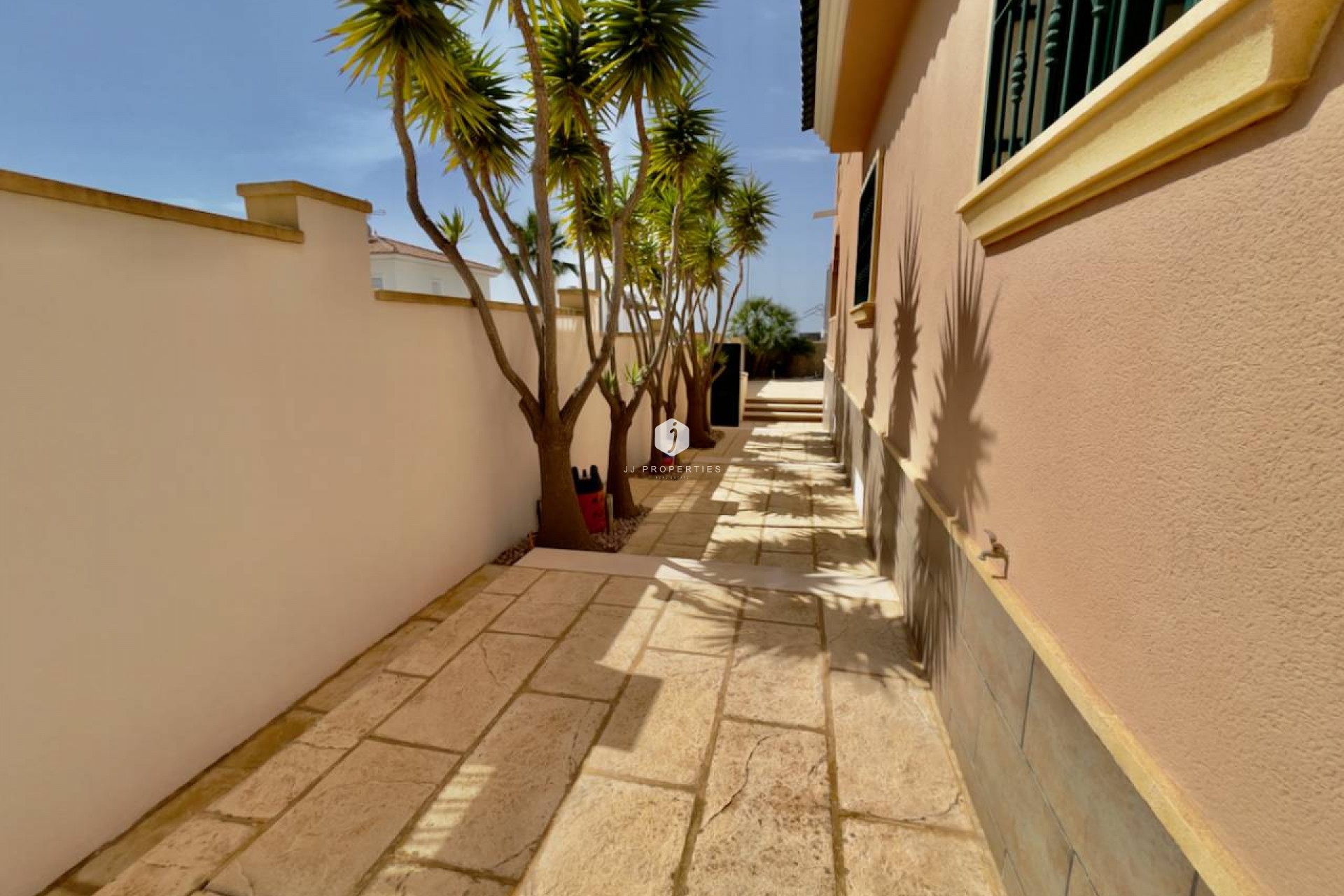 Aus zweiter Hand - Villa -
Ciudad Quesada - Costa Blanca