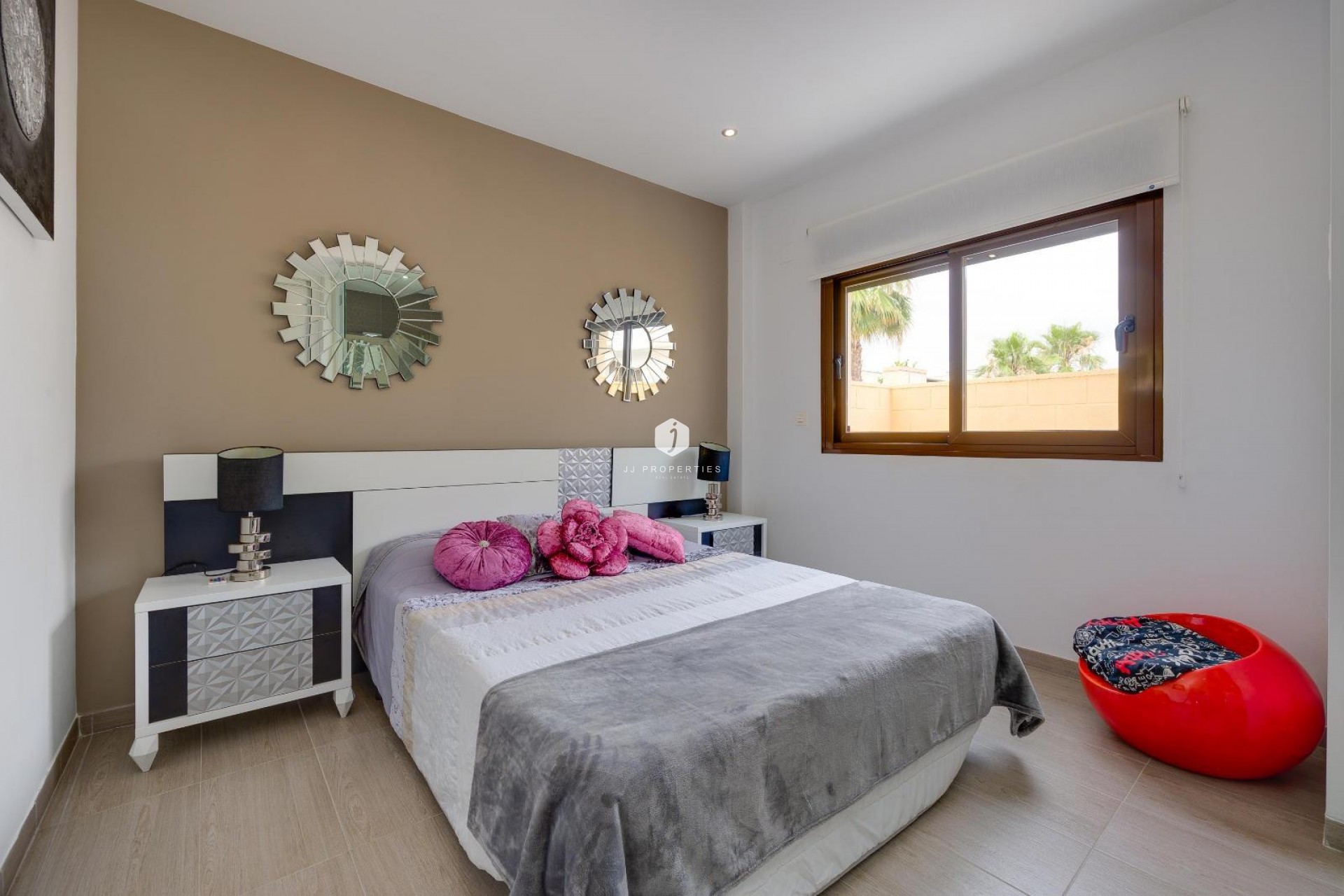 Aus zweiter Hand - Villa -
Ciudad Quesada - Pueblo Bravo
