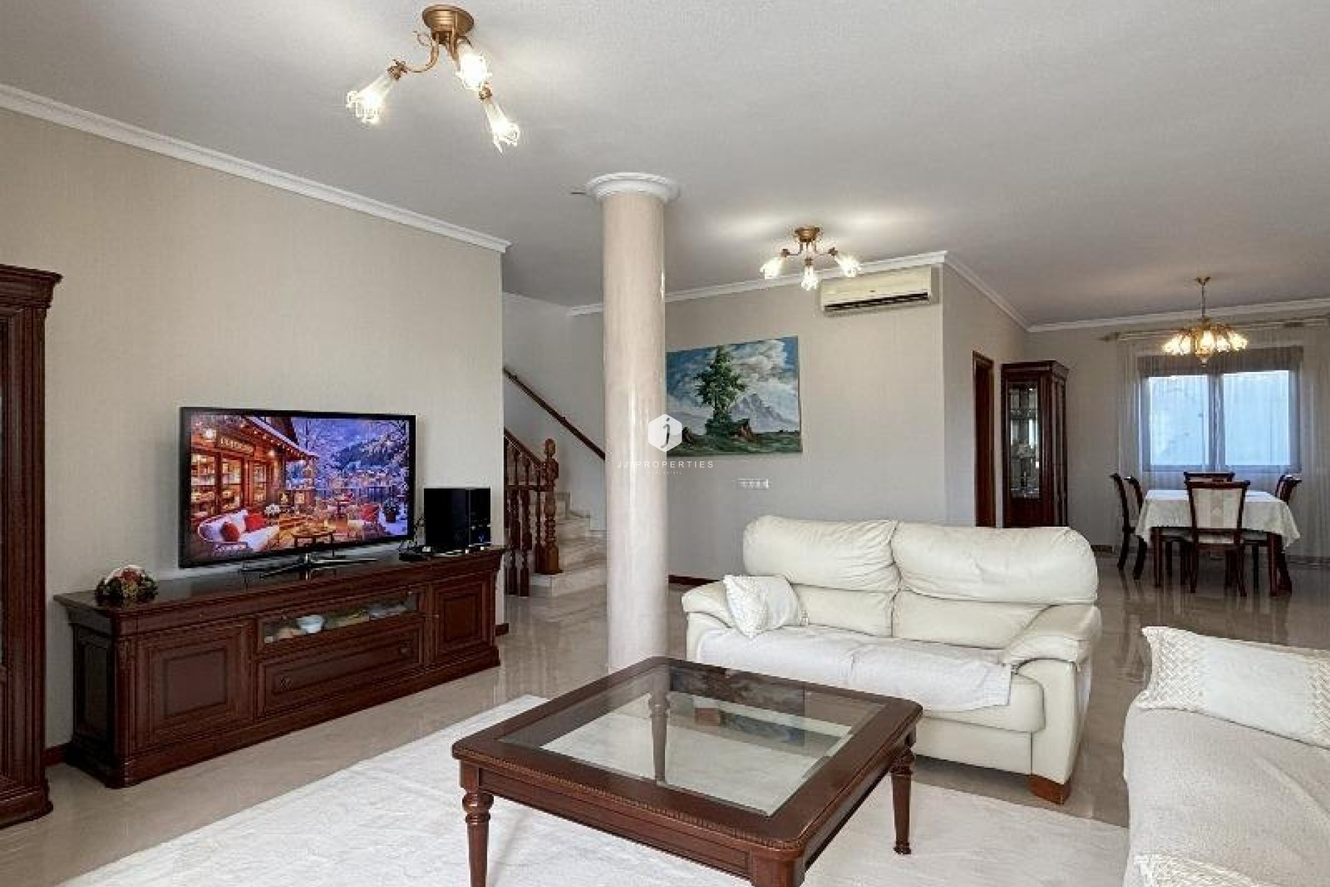 Aus zweiter Hand - Villa -
Ciudad Quesada