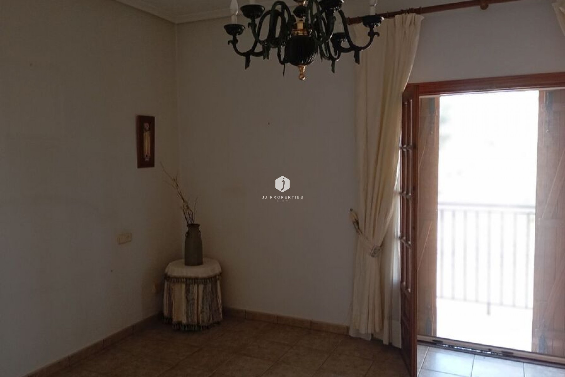 Aus zweiter Hand - Villa -
Daya Nueva - Costa Blanca