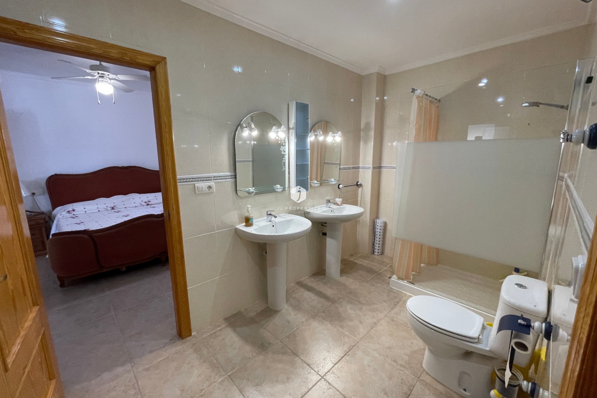 Aus zweiter Hand - Villa -
Daya Nueva - Costa Blanca