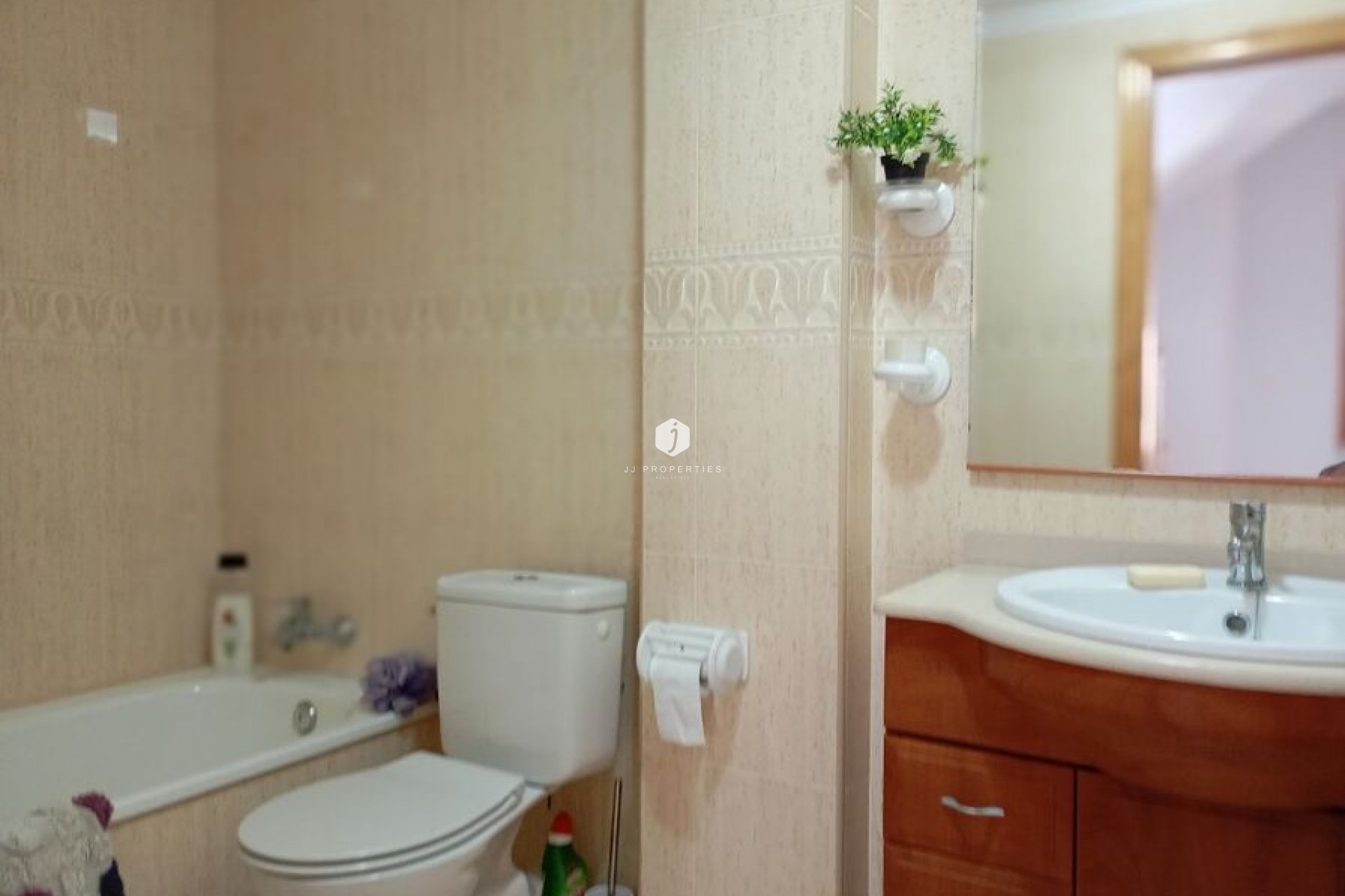 Aus zweiter Hand - Villa -
Daya Vieja - Costa Blanca