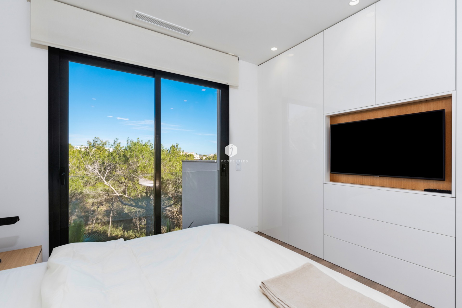 Aus zweiter Hand - Villa -
Dehesa de Campoamor - Costa Blanca