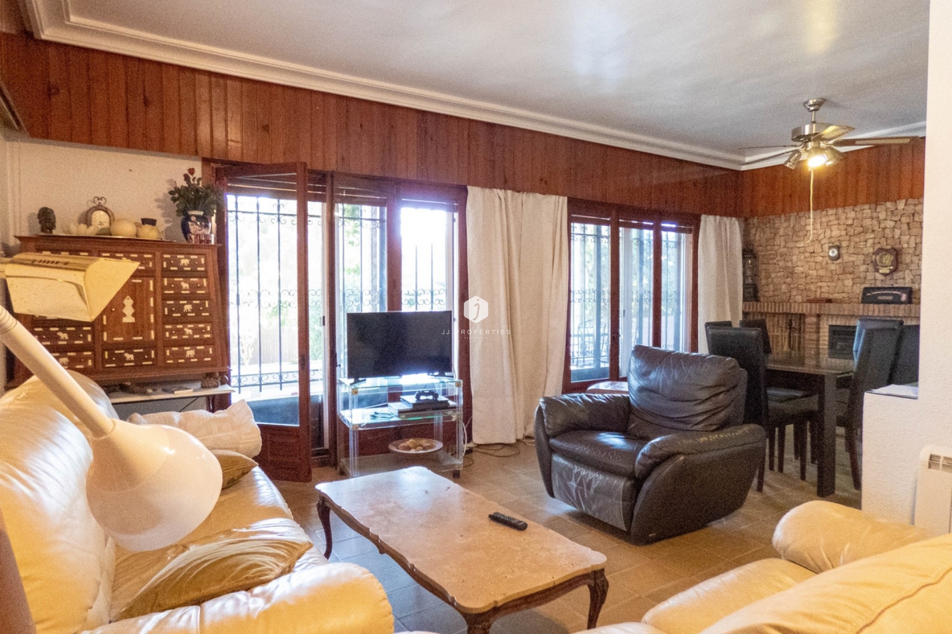 Aus zweiter Hand - Villa -
Dehesa de Campoamor - Costa Blanca