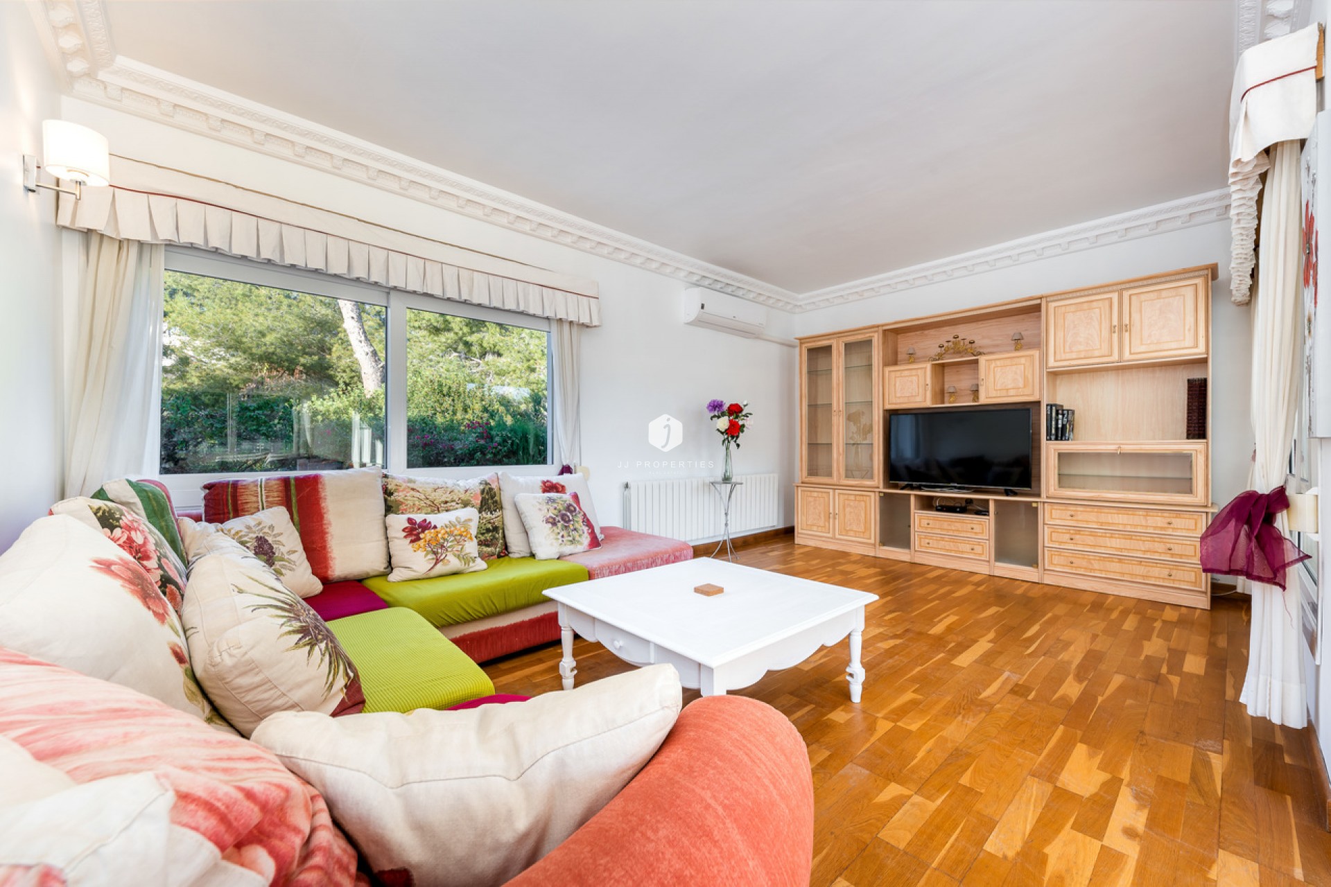 Aus zweiter Hand - Villa -
Dehesa de Campoamor - Costa Blanca